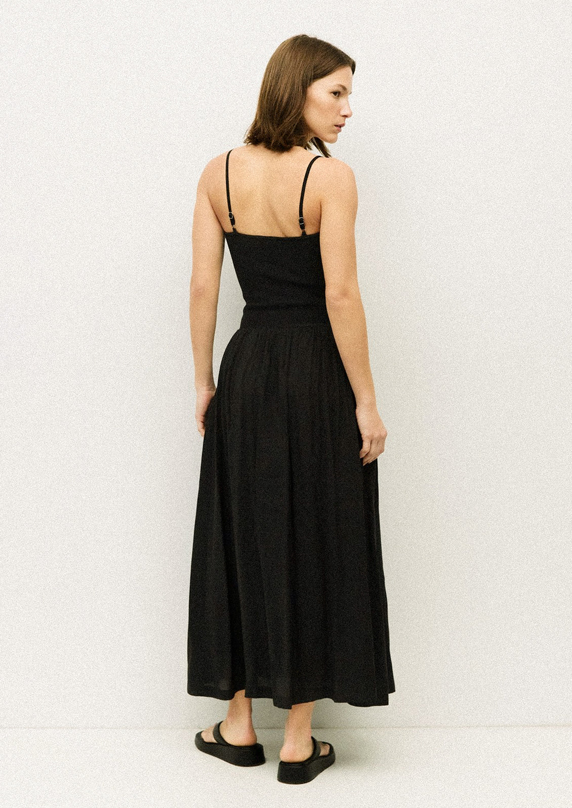 Alexa Ribbed Midi Dress - Image 5