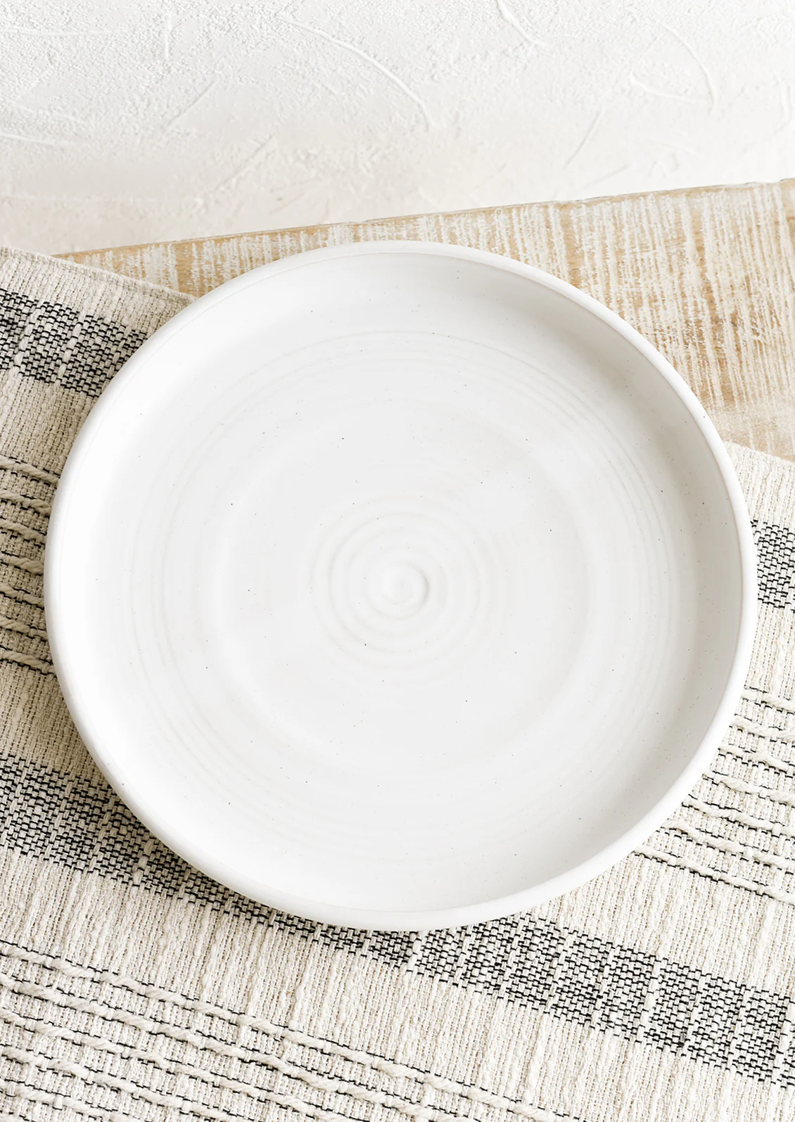 Arcadia Ceramic Serving Plate - Image 3