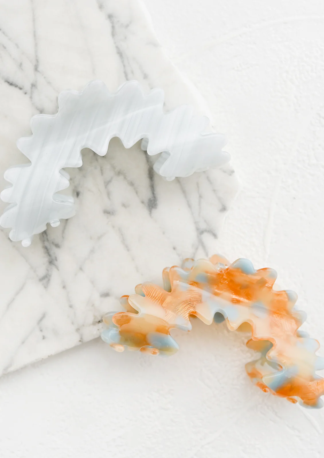 Arched Squiggle Hair Clip - Image 3