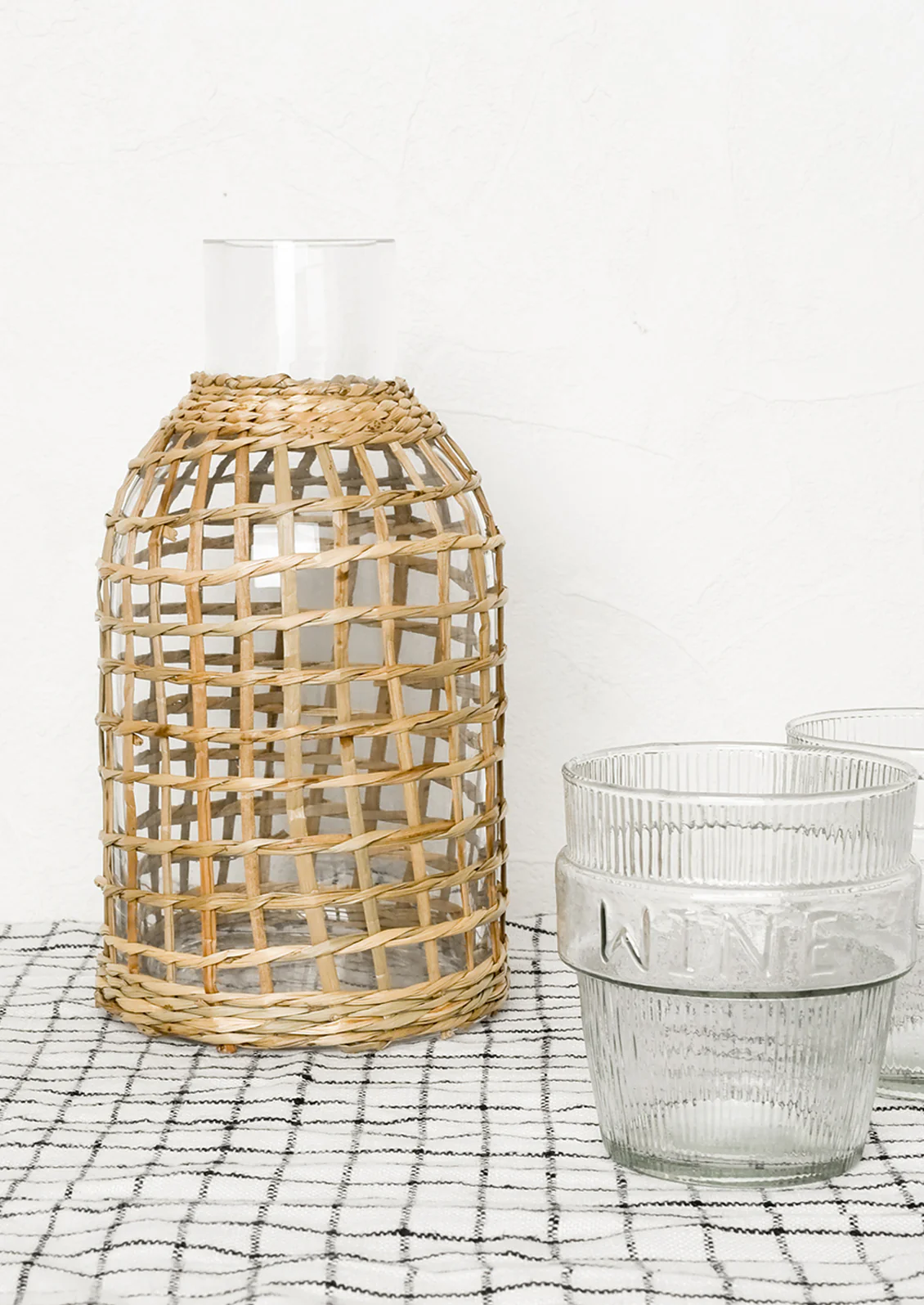 Caged Seagrass Vase - Image 3