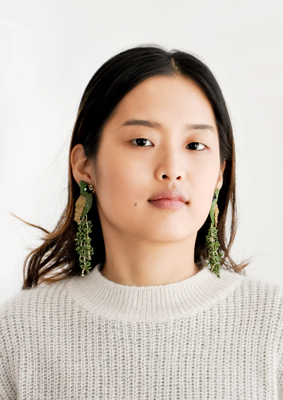 Cardinal Beaded Earrings - Image 2