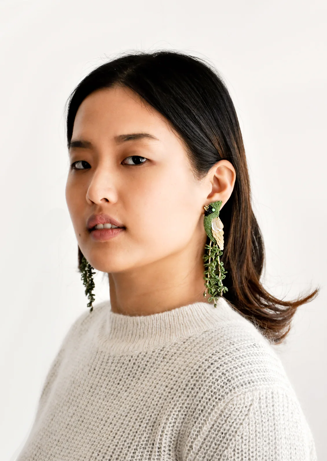Cardinal Beaded Earrings - Image 3