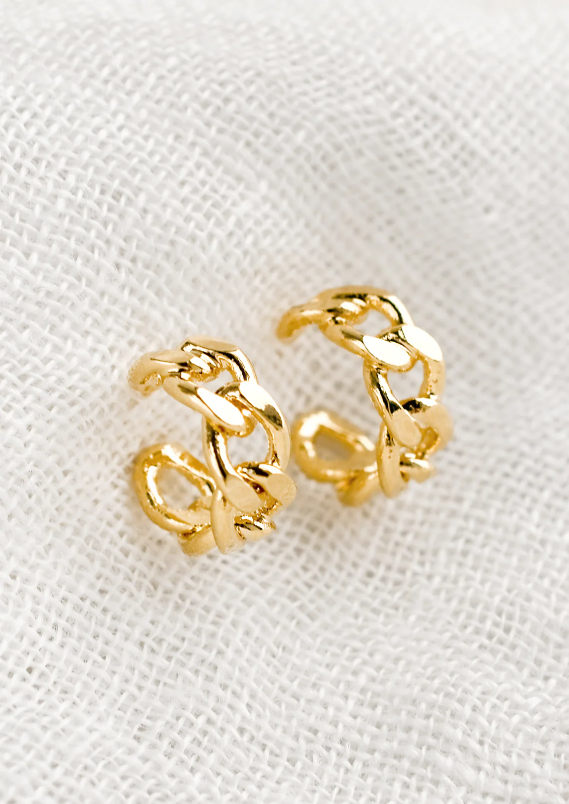 Chainlink Huggie Hoop Earrings