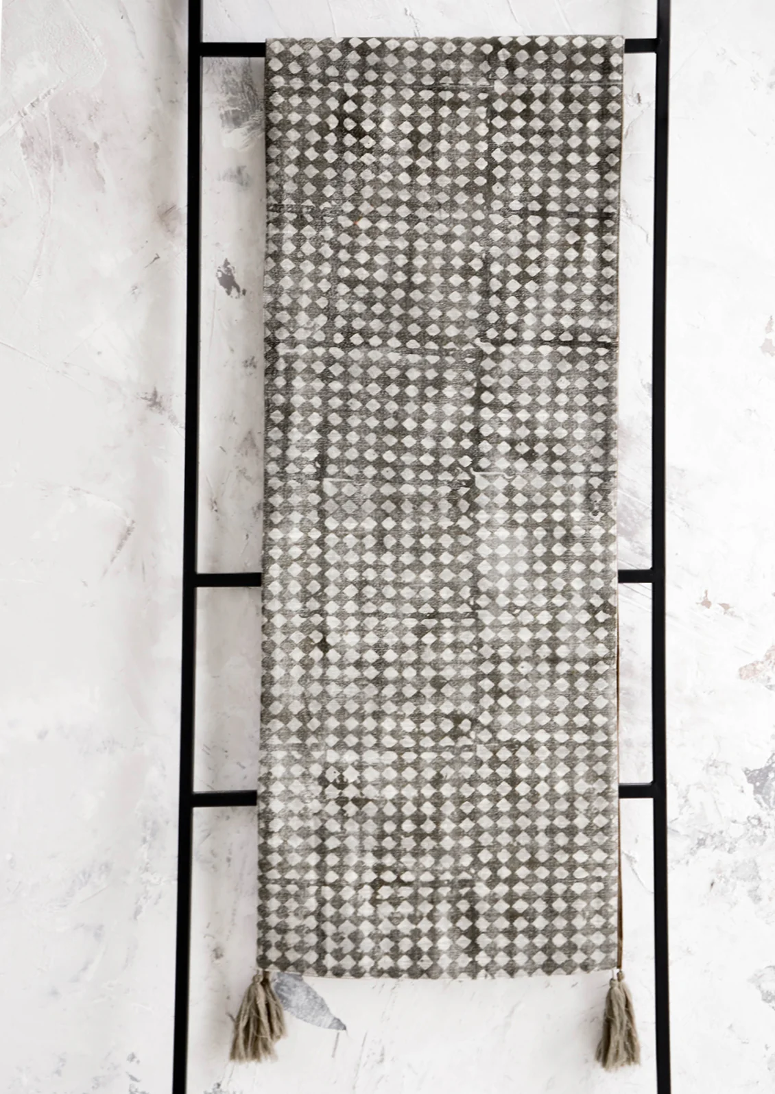 Checkered Triangles Table Runner - Image 3