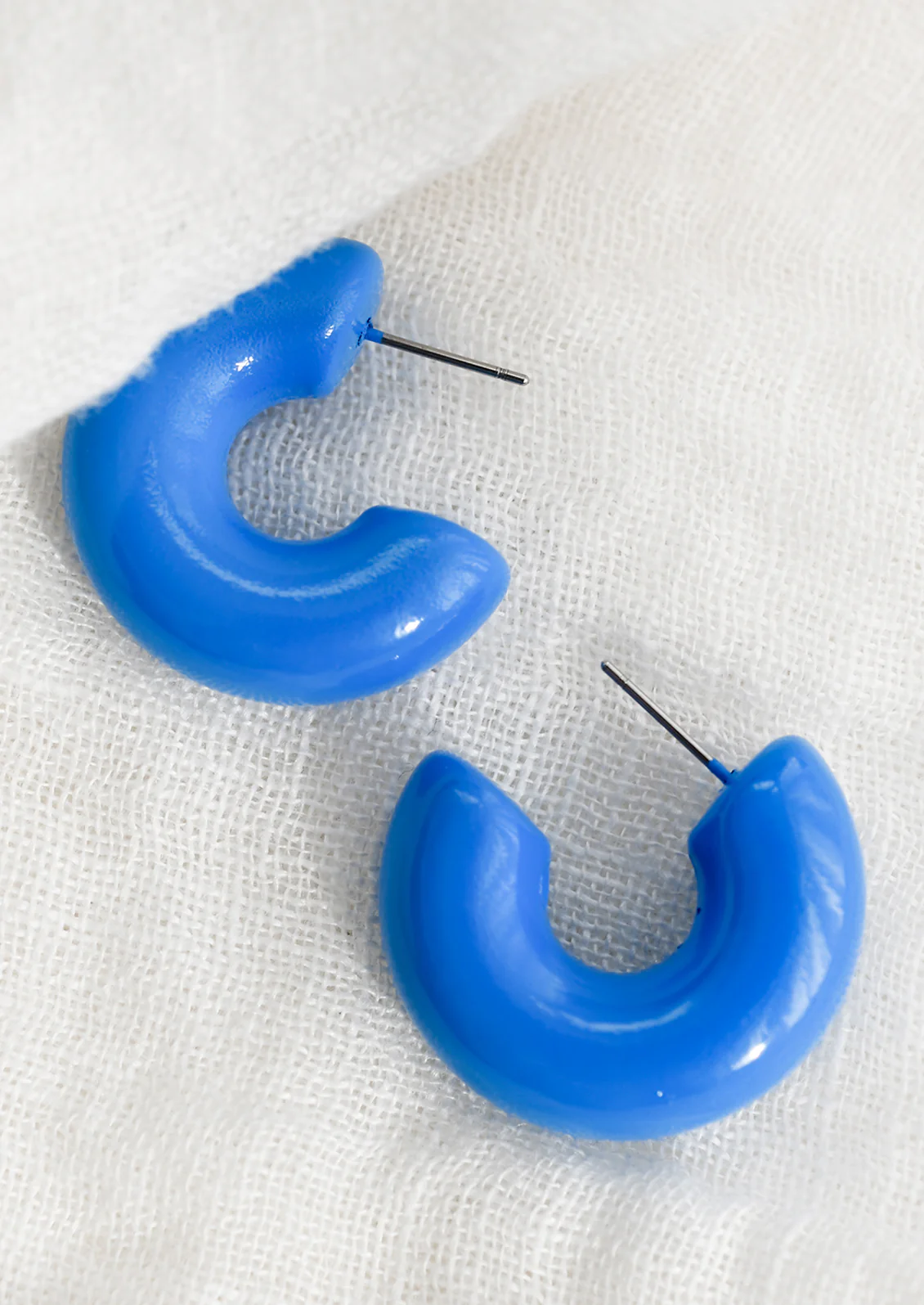 Chunky Gloss Hoop Earrings - Image 5