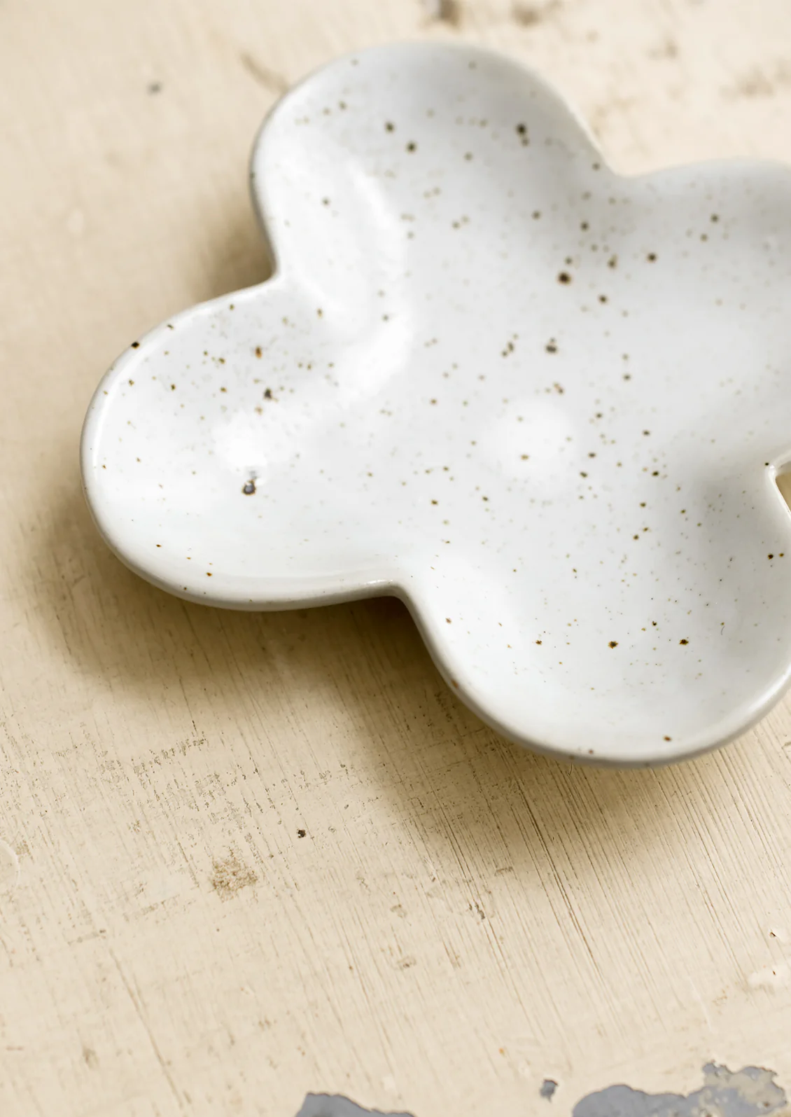 Clover Ceramic Dish - Image 3