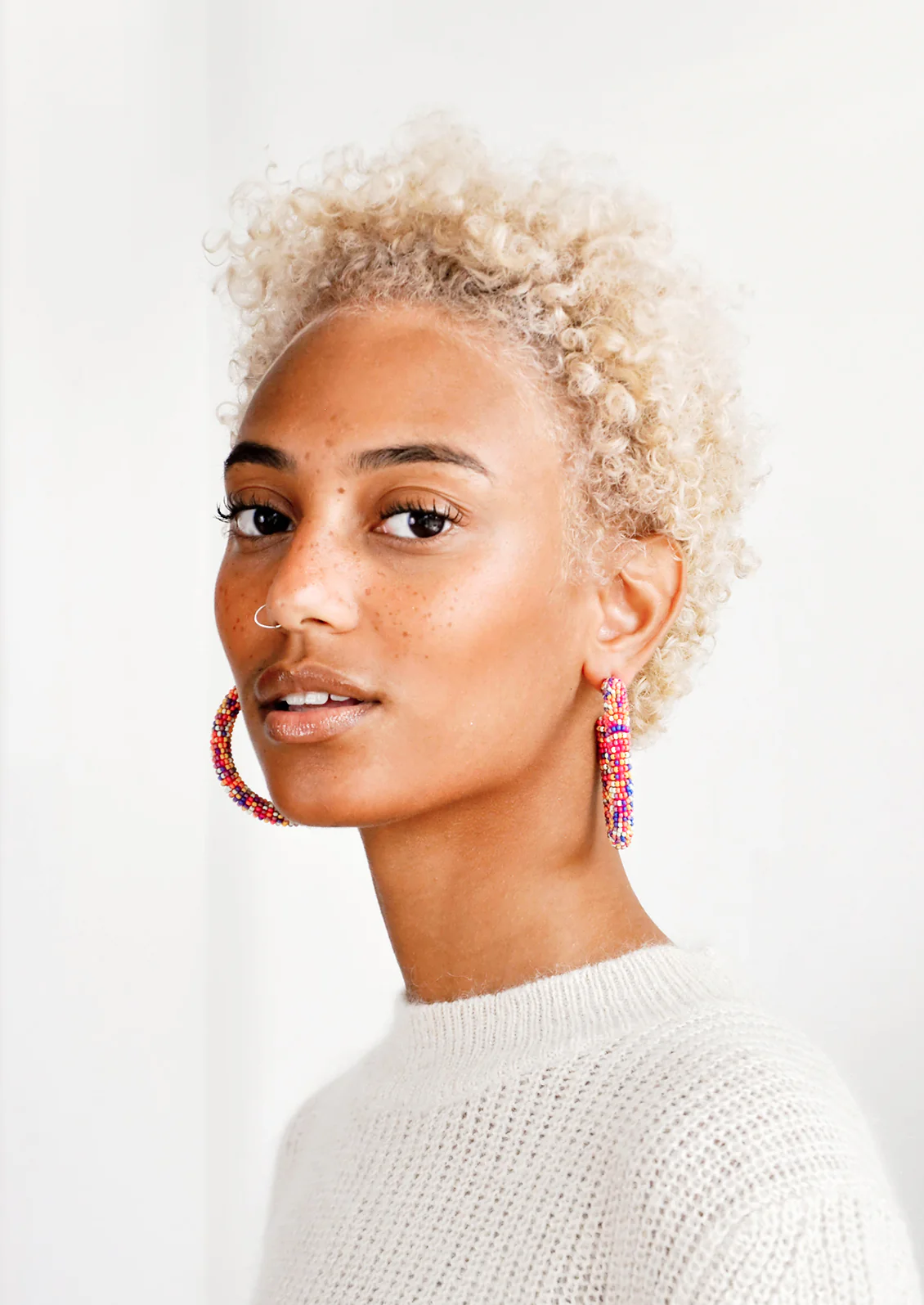 Confetti Beaded Hoop Earrings - Image 2