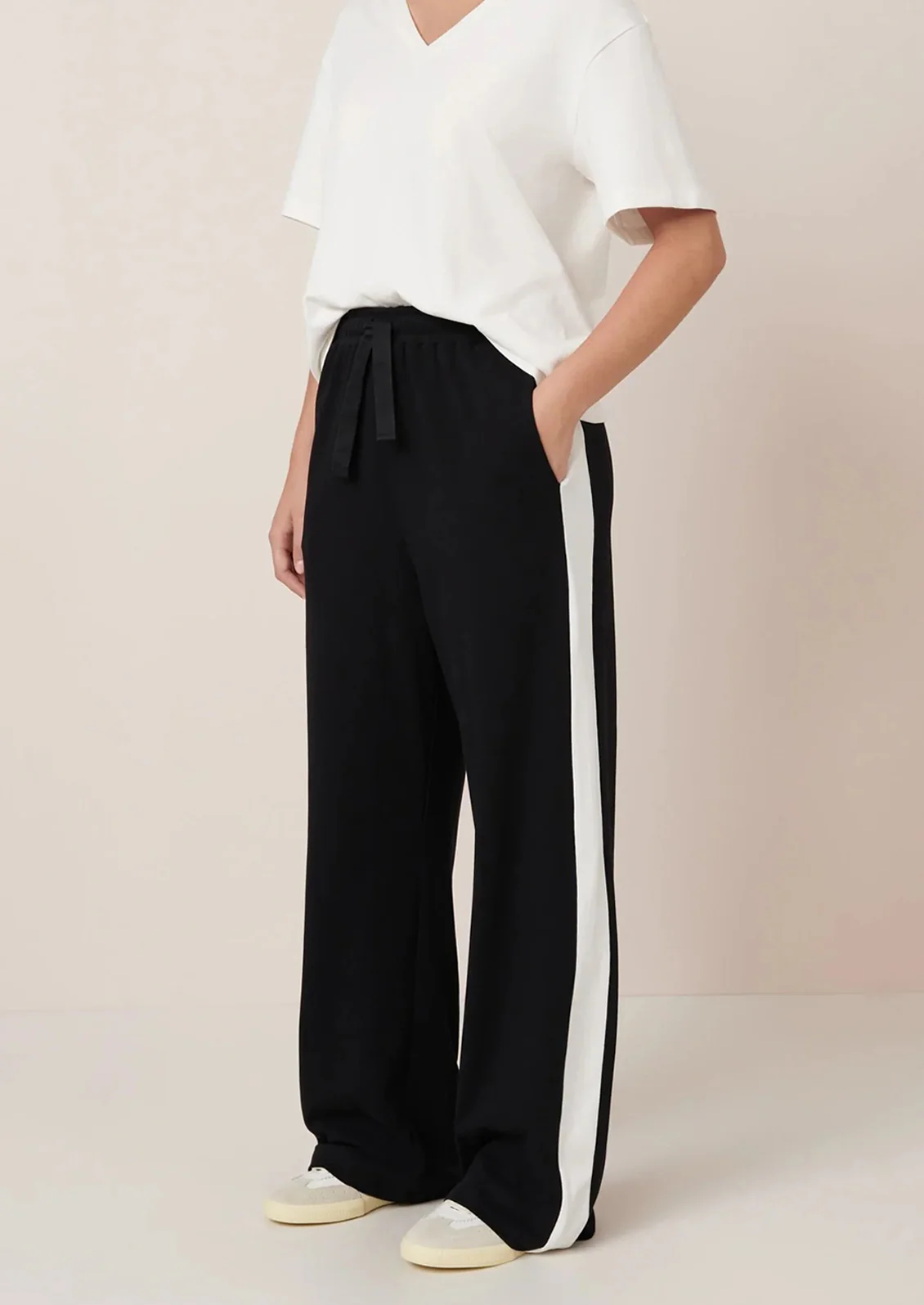 Contrast Cotton Trackpant - Image 2