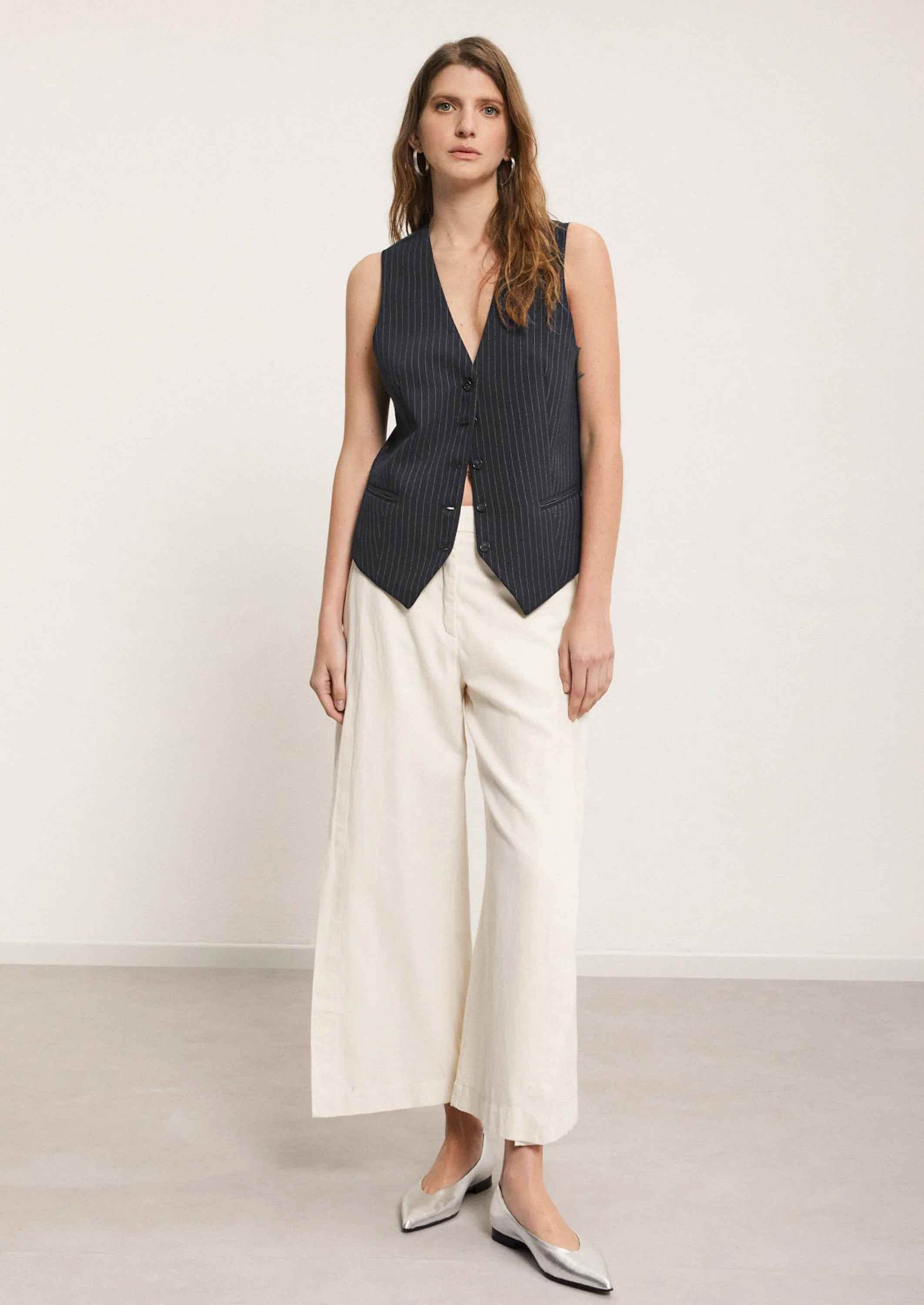 Split Leg Cotton-Linen Pant - Image 4