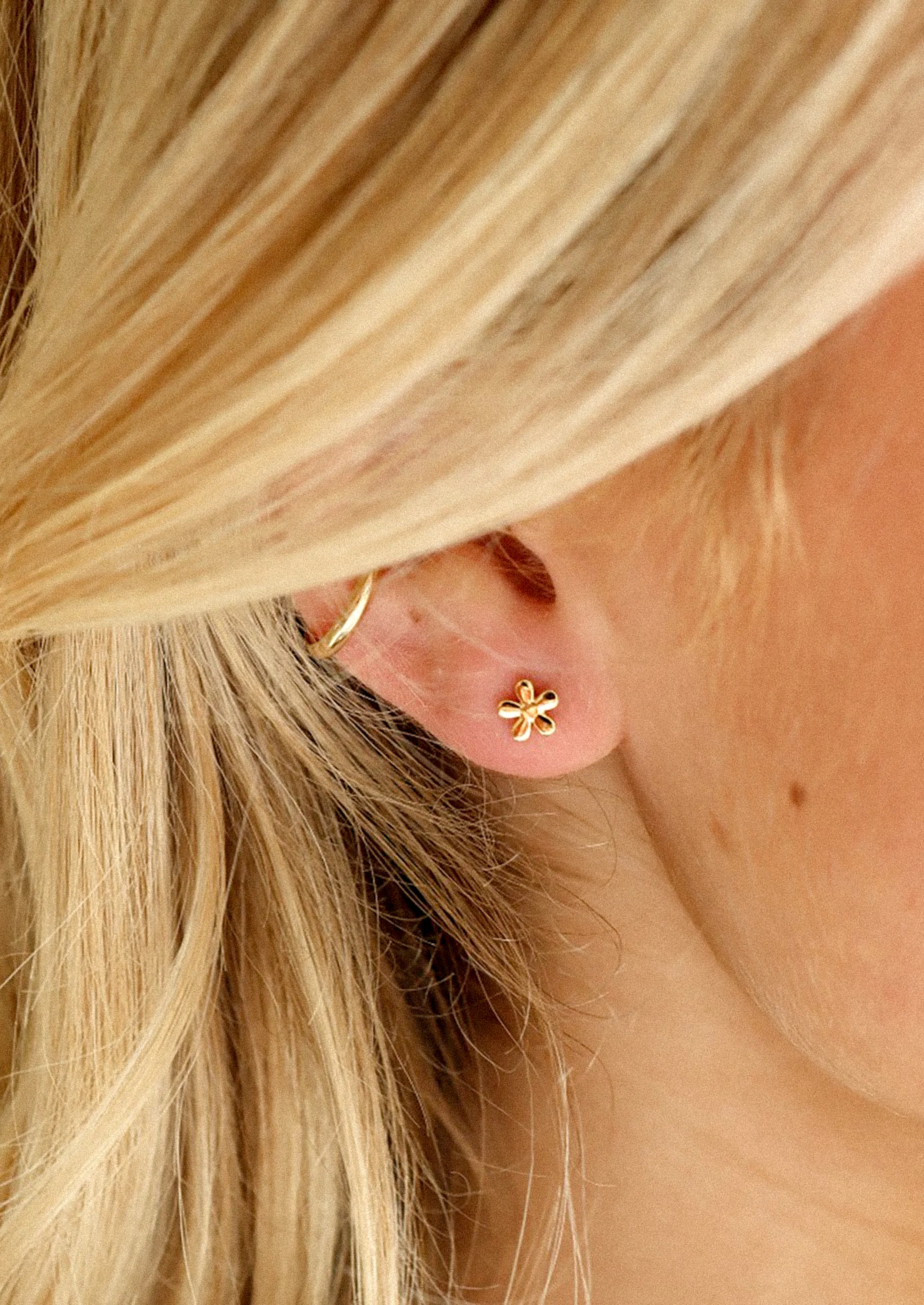 Daisy Stud Earrings - Image 2