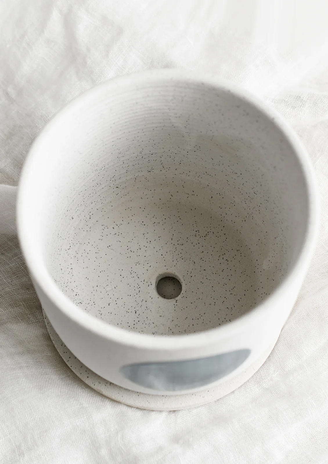 Domo Ceramic Planter - Image 3