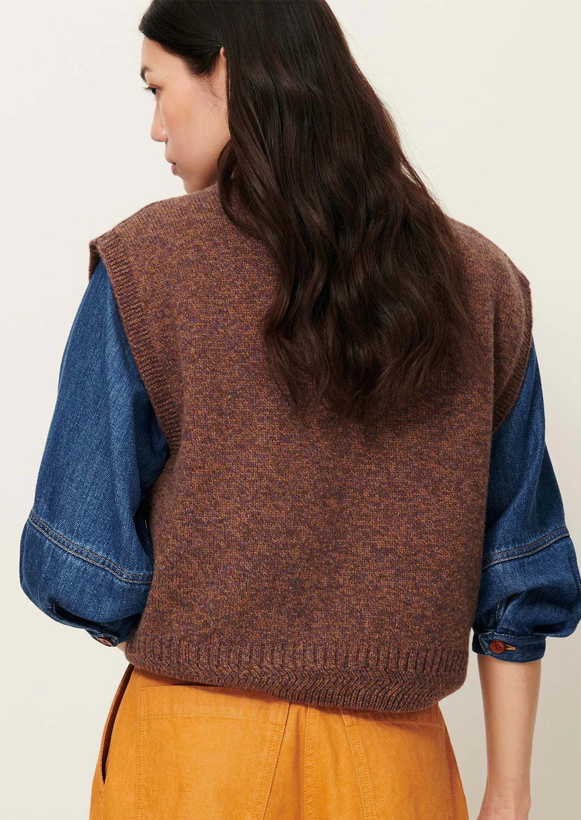 Fabinino Sweater Vest - Image 4
