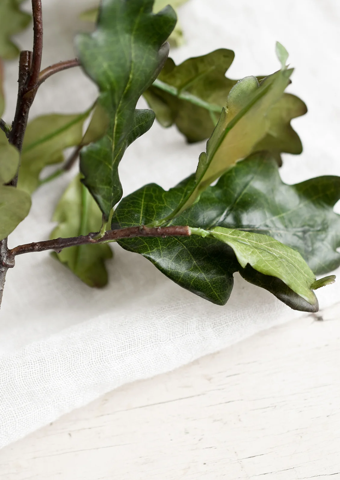 Faux Oak Leaf Stem - Image 3