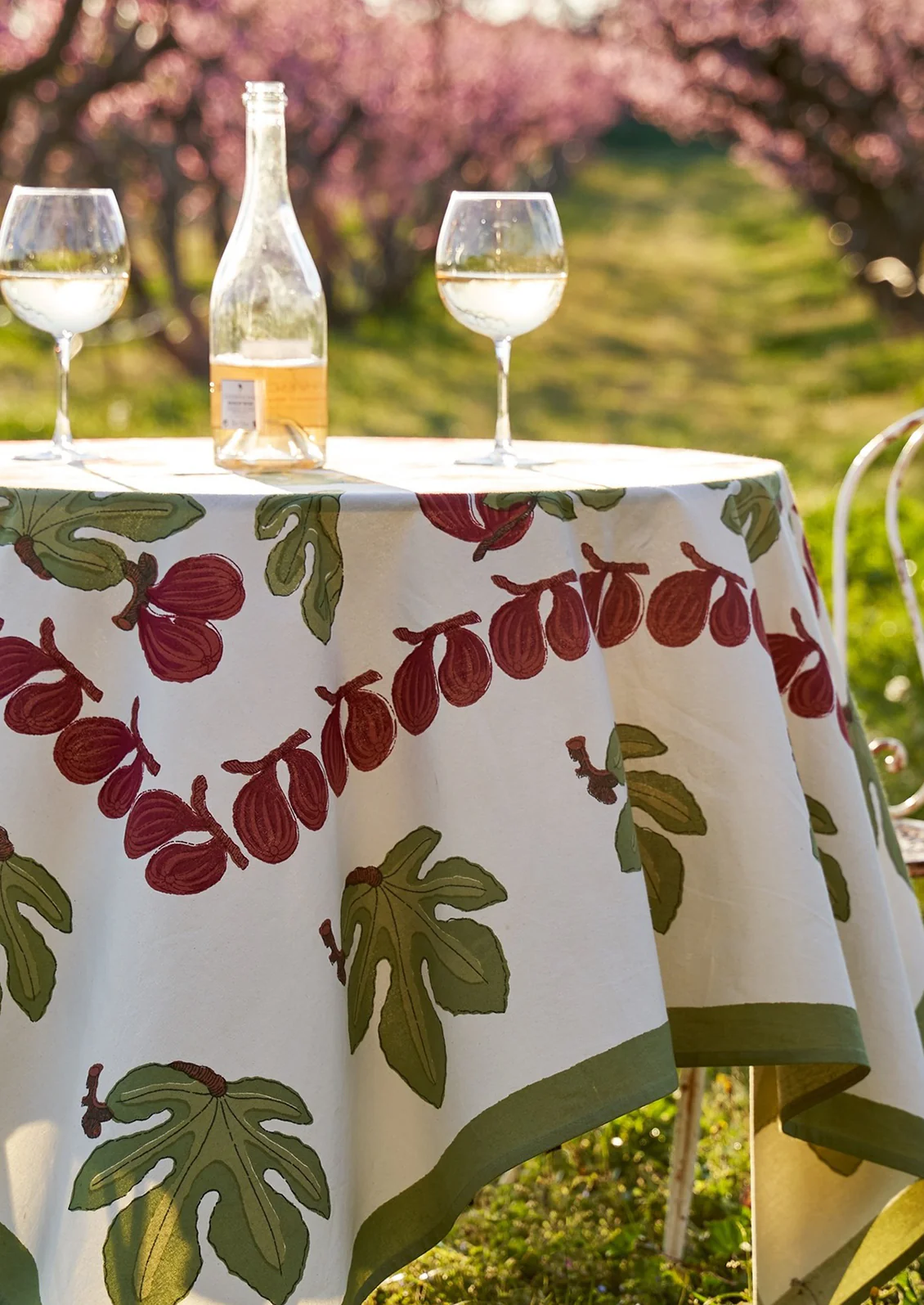 Figgy Tablecloth - Image 4