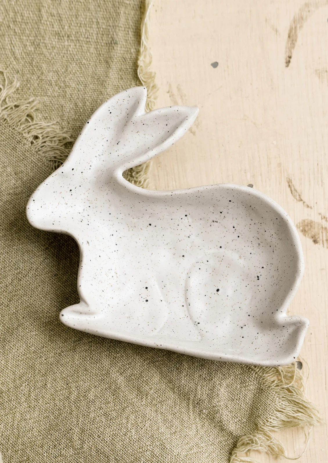 Folklore Ceramic Dish - Image 5