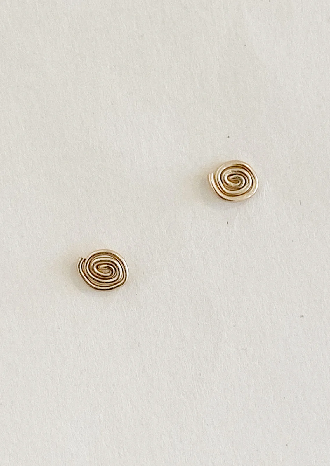 Swirl Form Stud Earrings