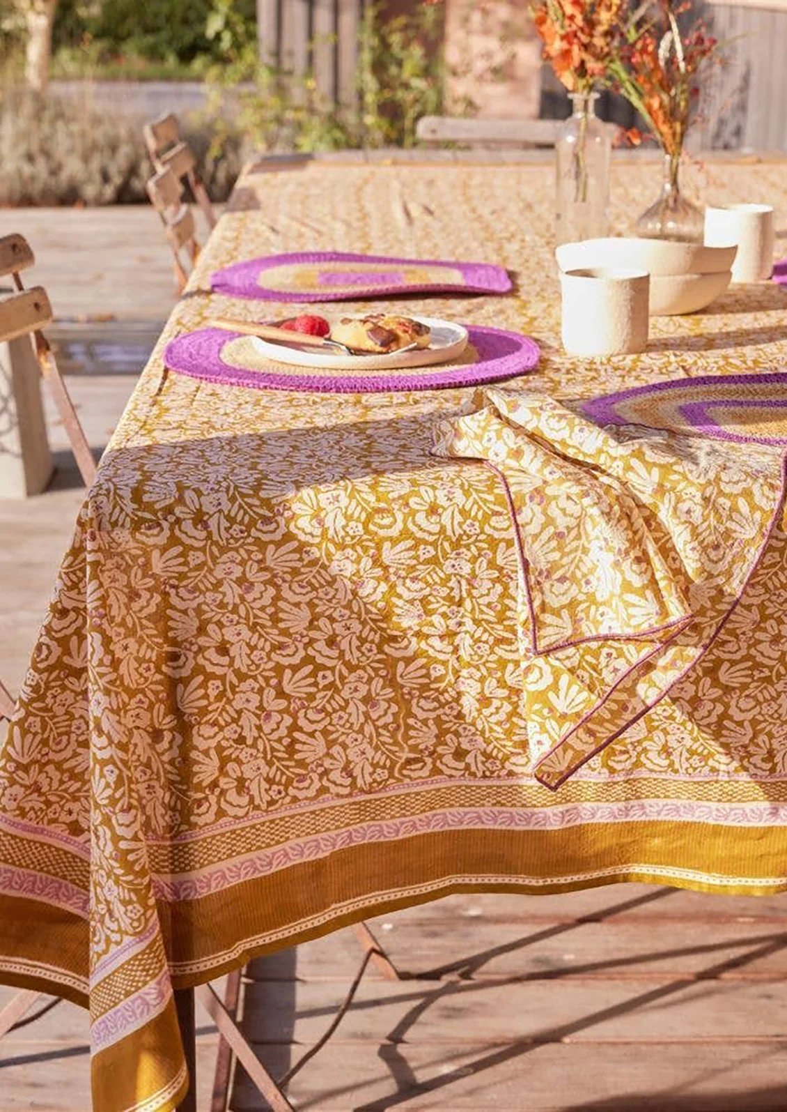 Iris Block Printed Tablecloth - Image 2