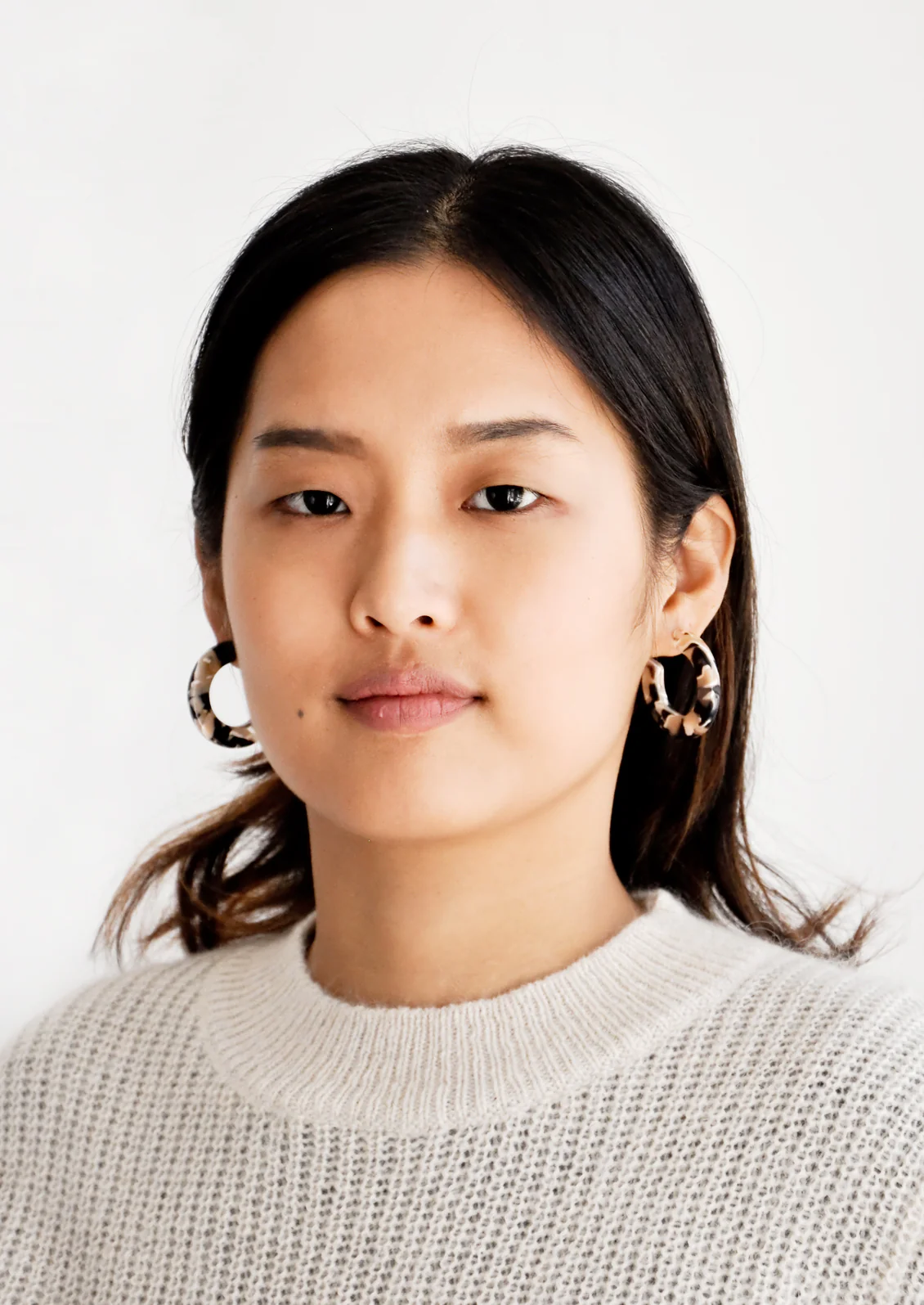 Kate Hoop Earrings - Image 5