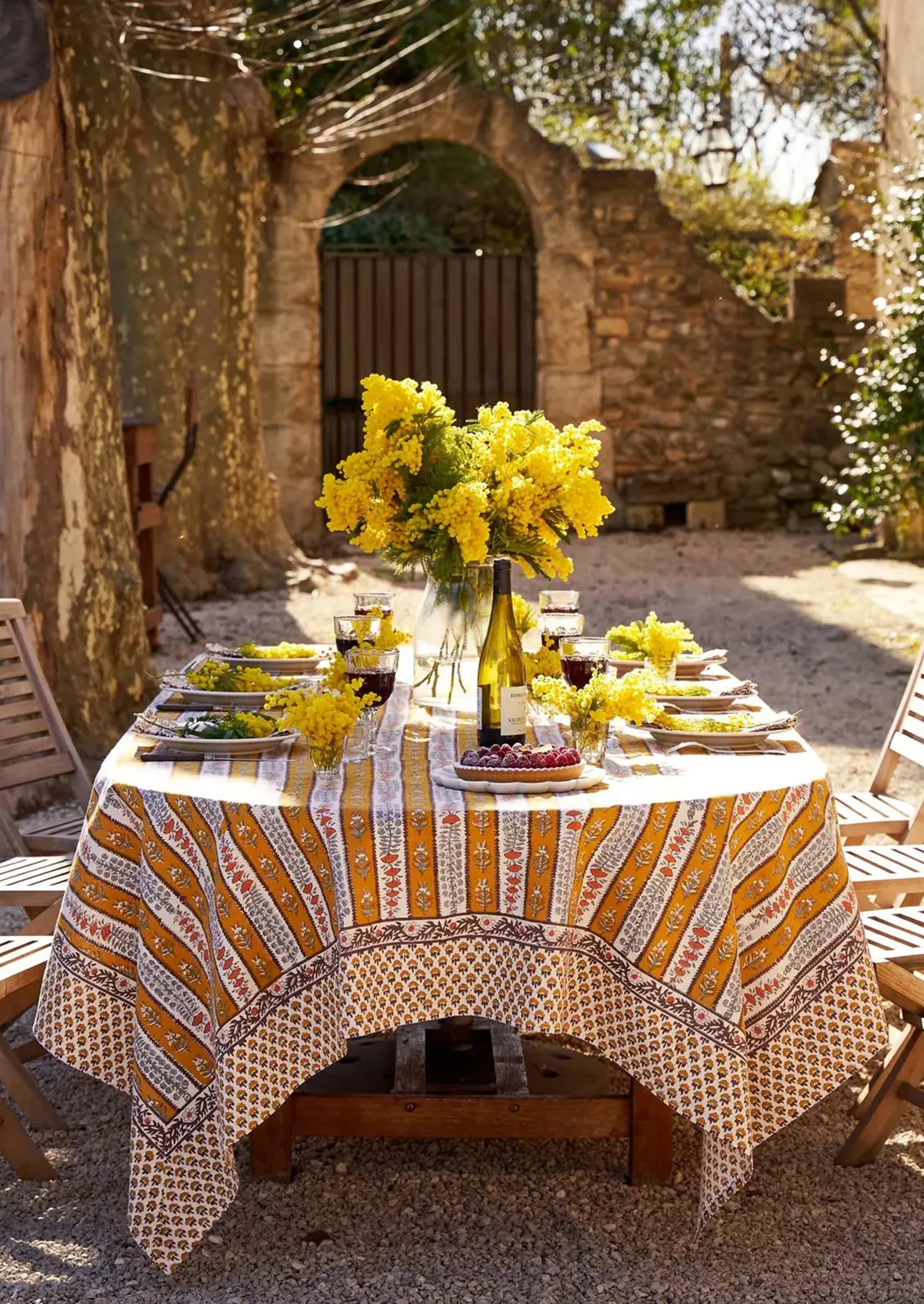 Katrine Tablecloth