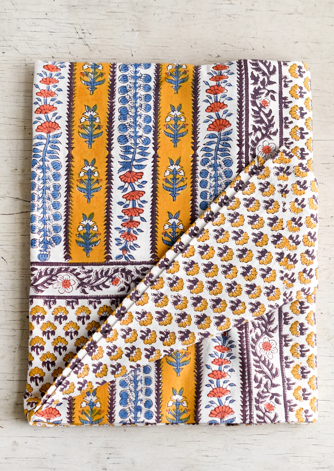 Katrine Tablecloth - Image 2