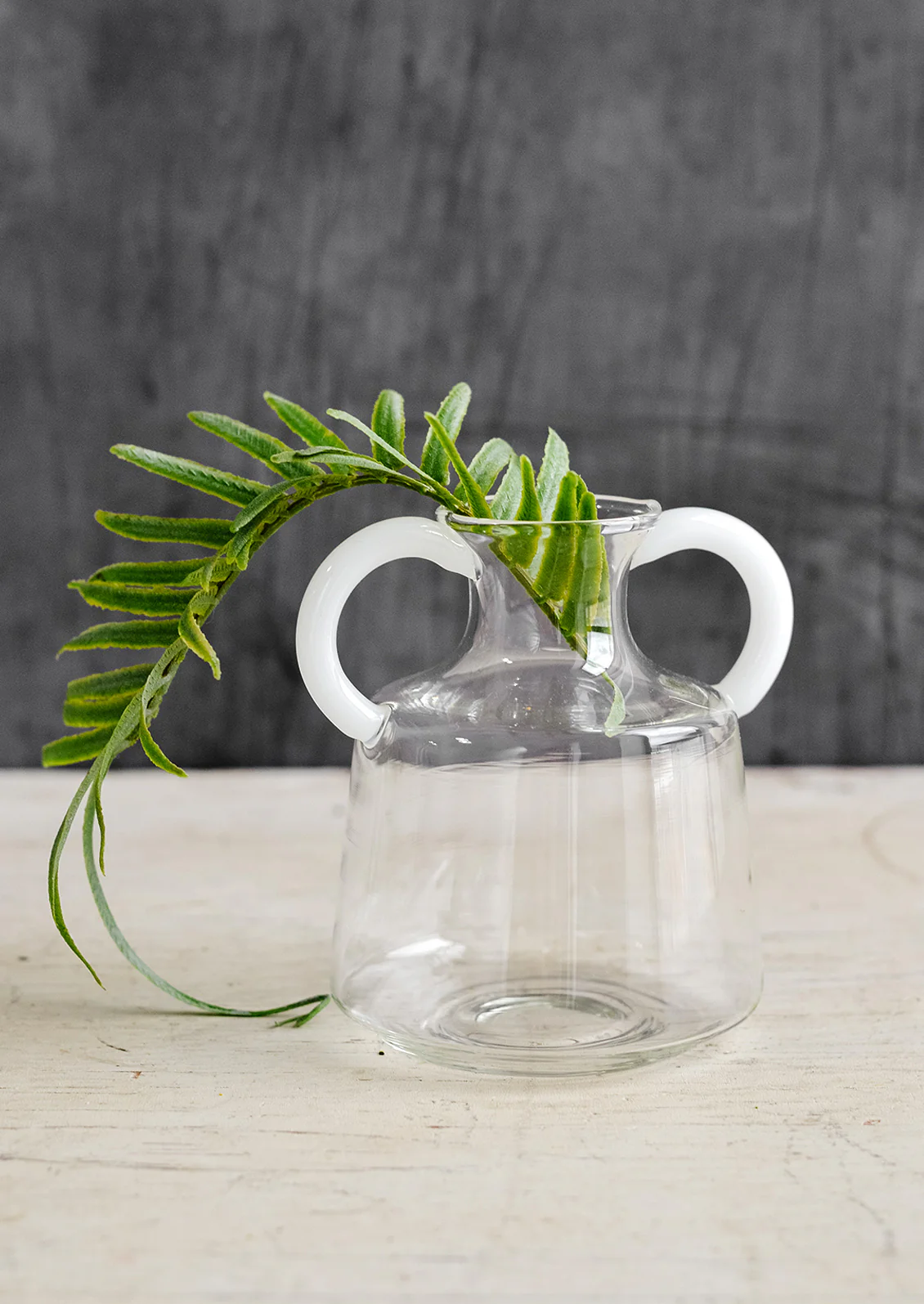 Leche Glass Vase - Image 3