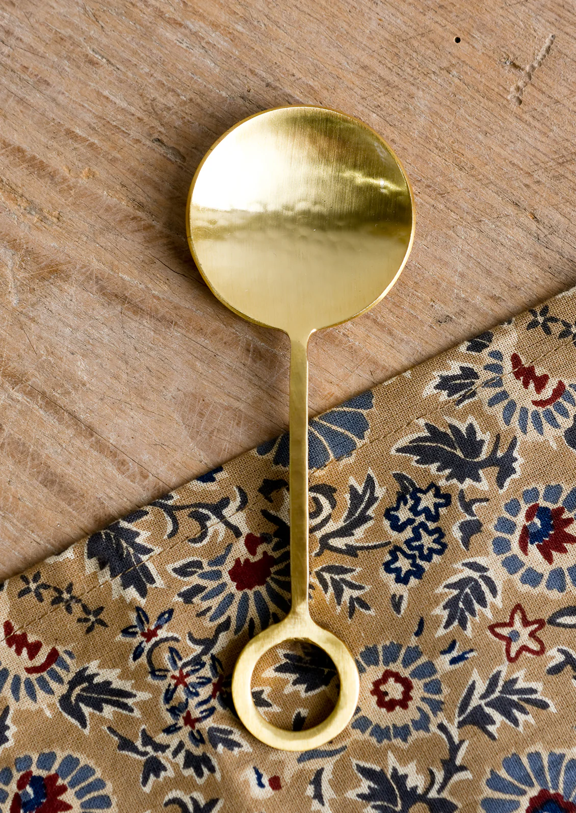 Golden Loop Spoon - Image 2