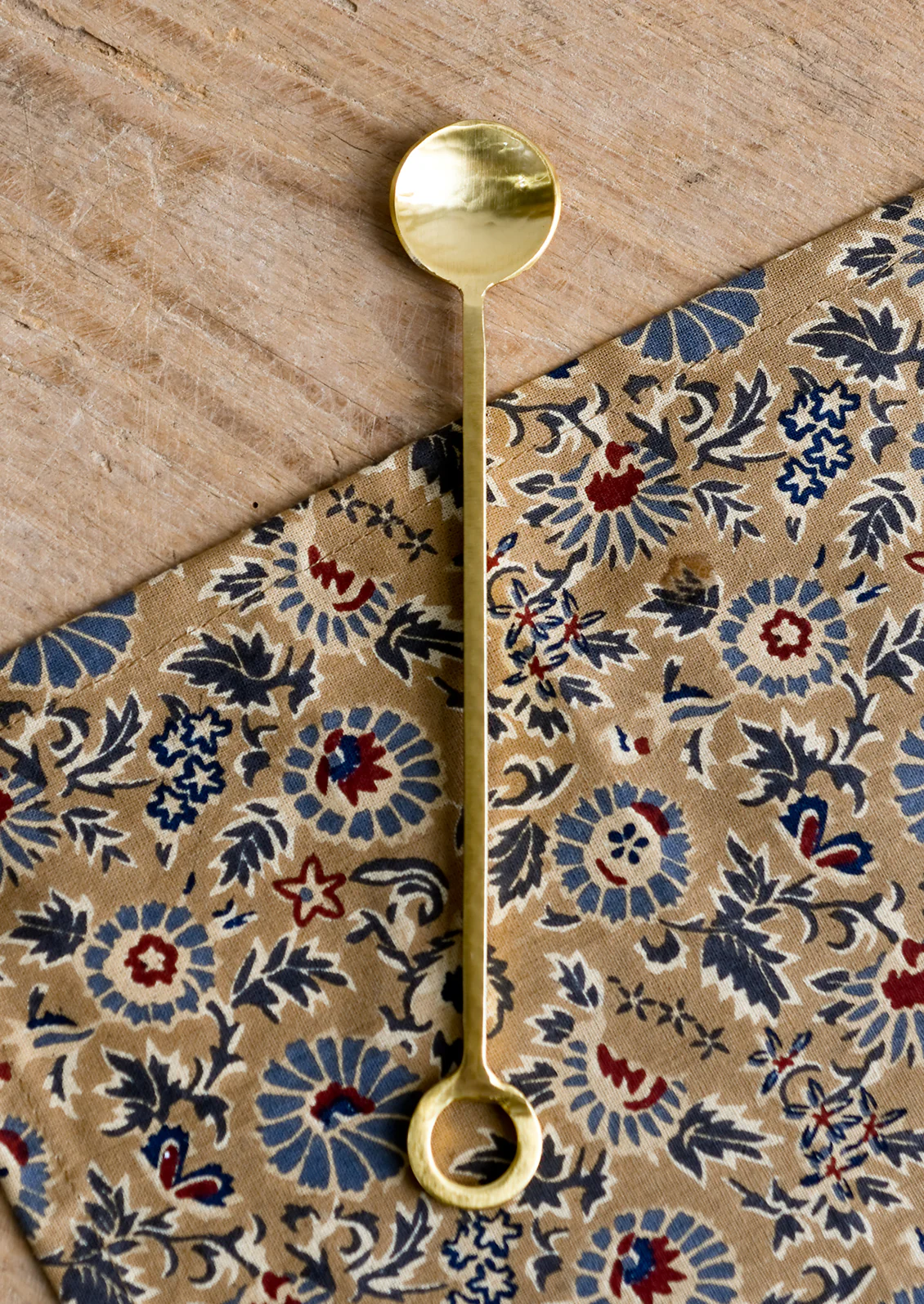 Golden Loop Spoon - Image 4