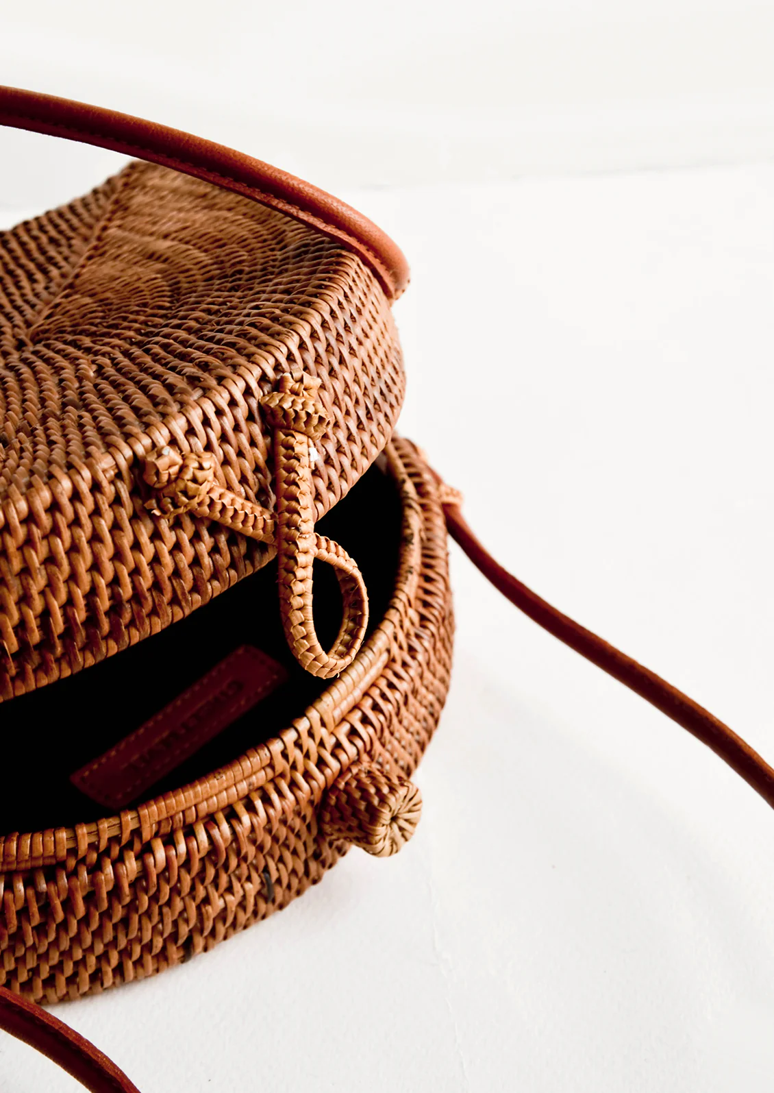 Luna Rattan Handbag - Image 2