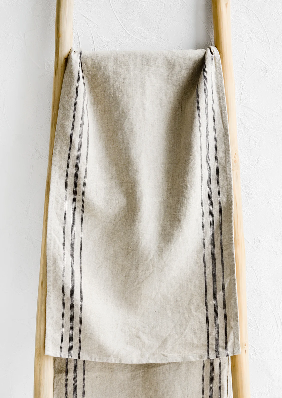 Marché Linen Table Runner