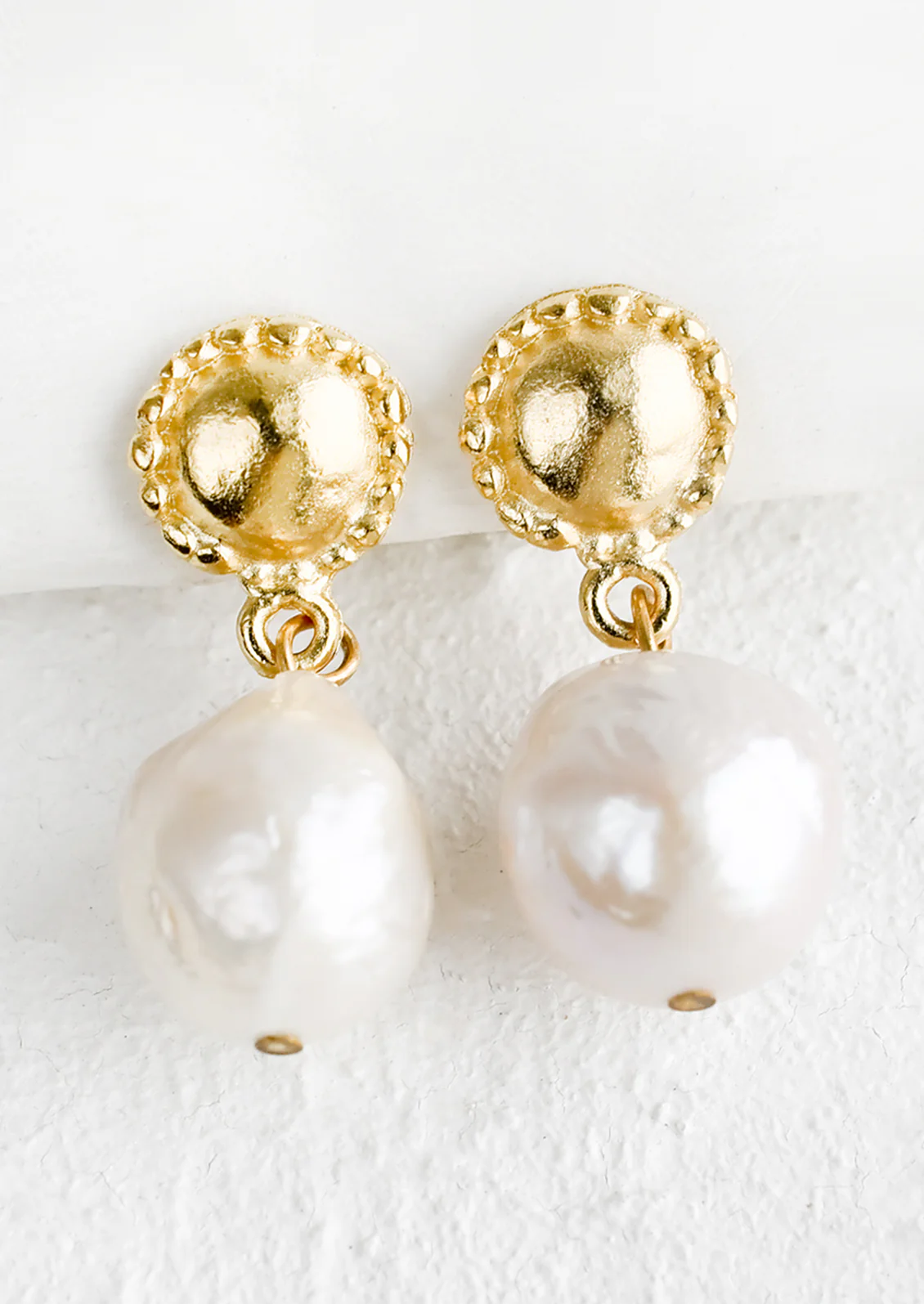Monarchy Pearl Earrings