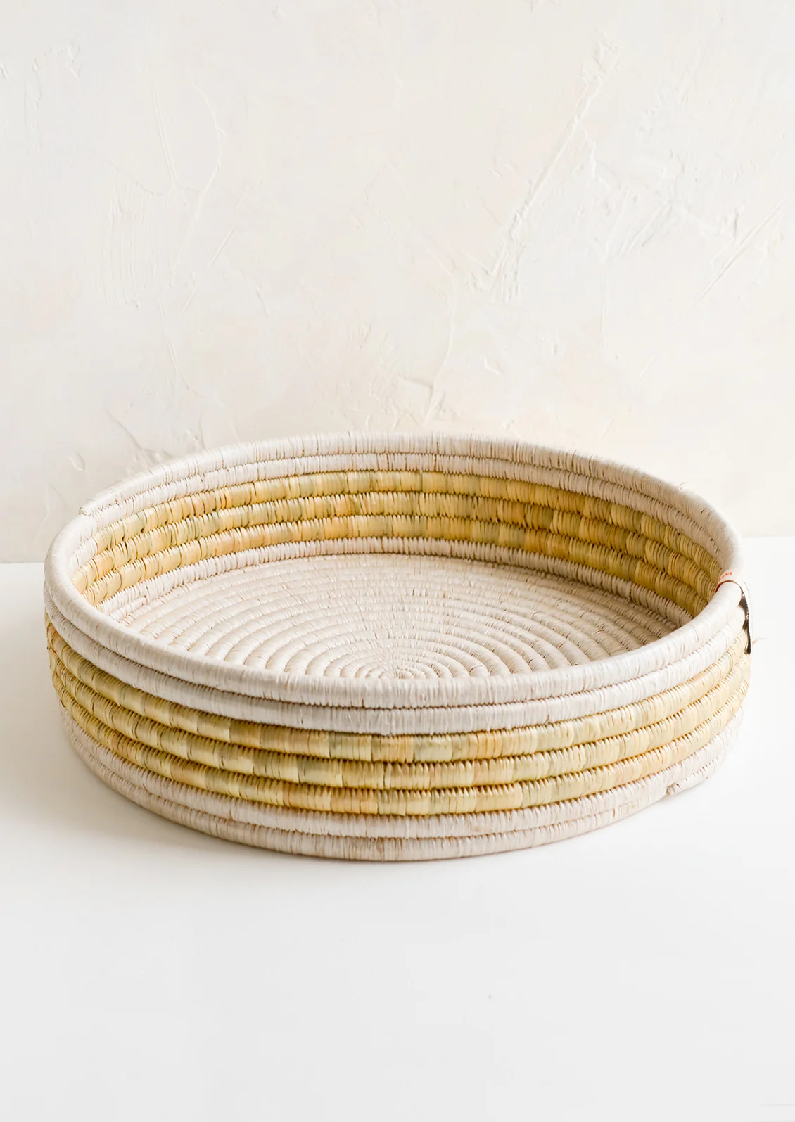 Natra Round Woven Tray