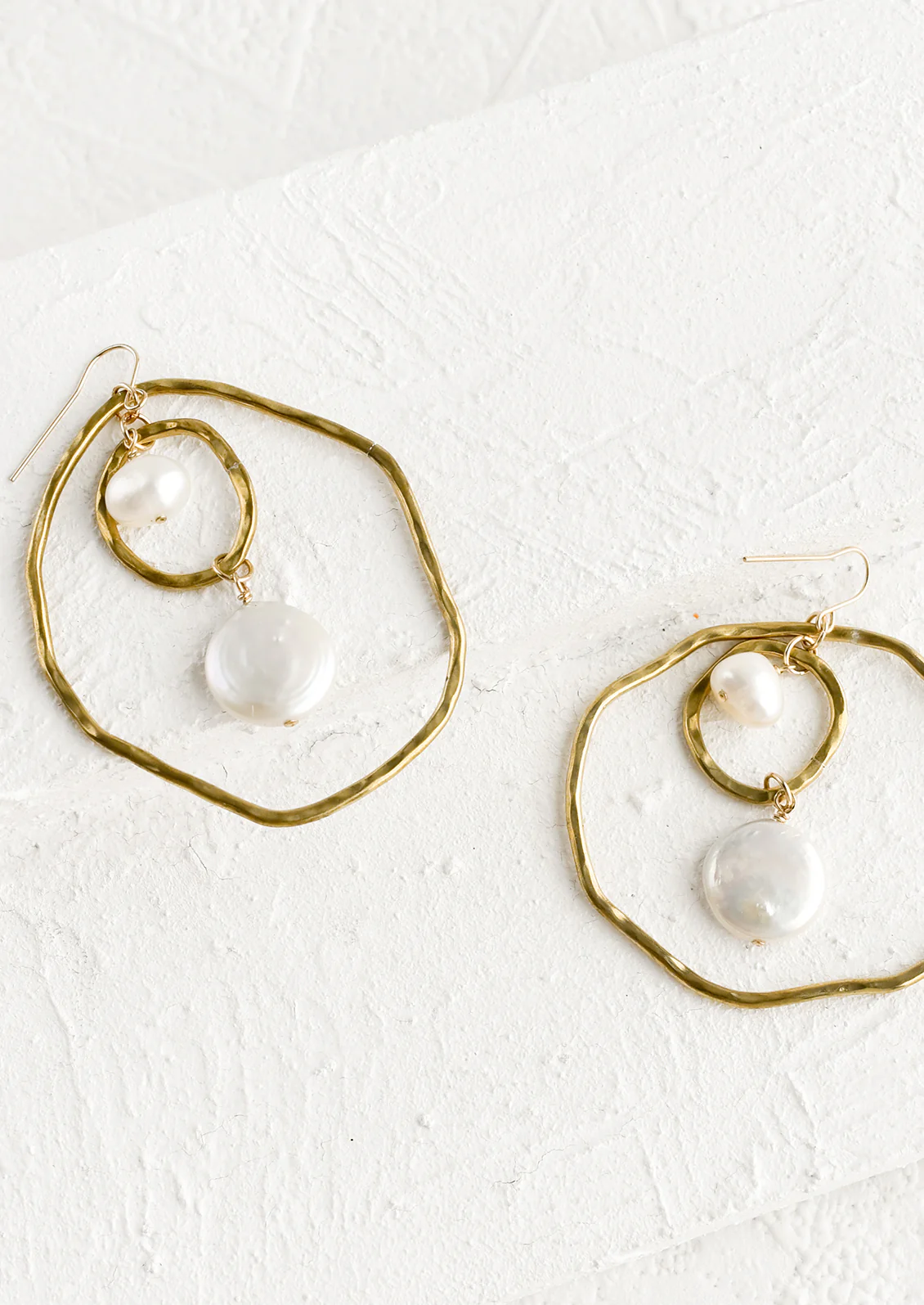 Oceania Pearl Earrings - Image 2
