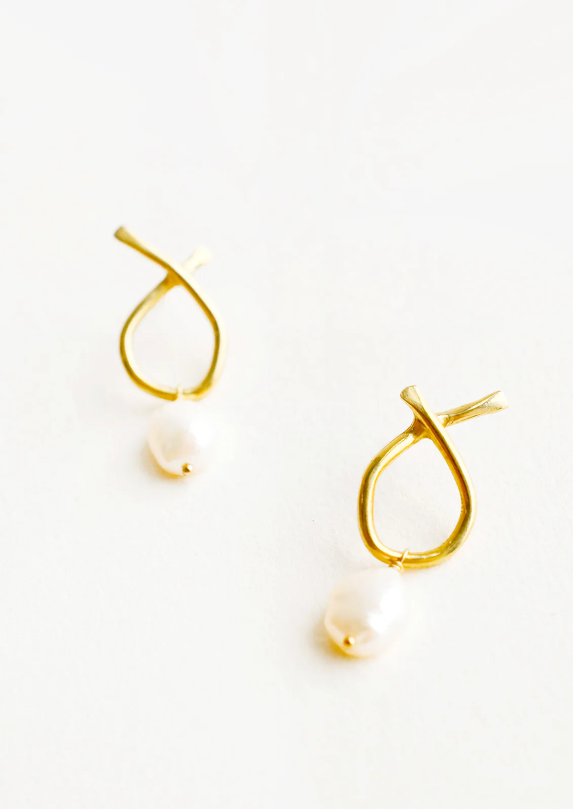 Odyssey Baroque Pearl Earrings - Image 2