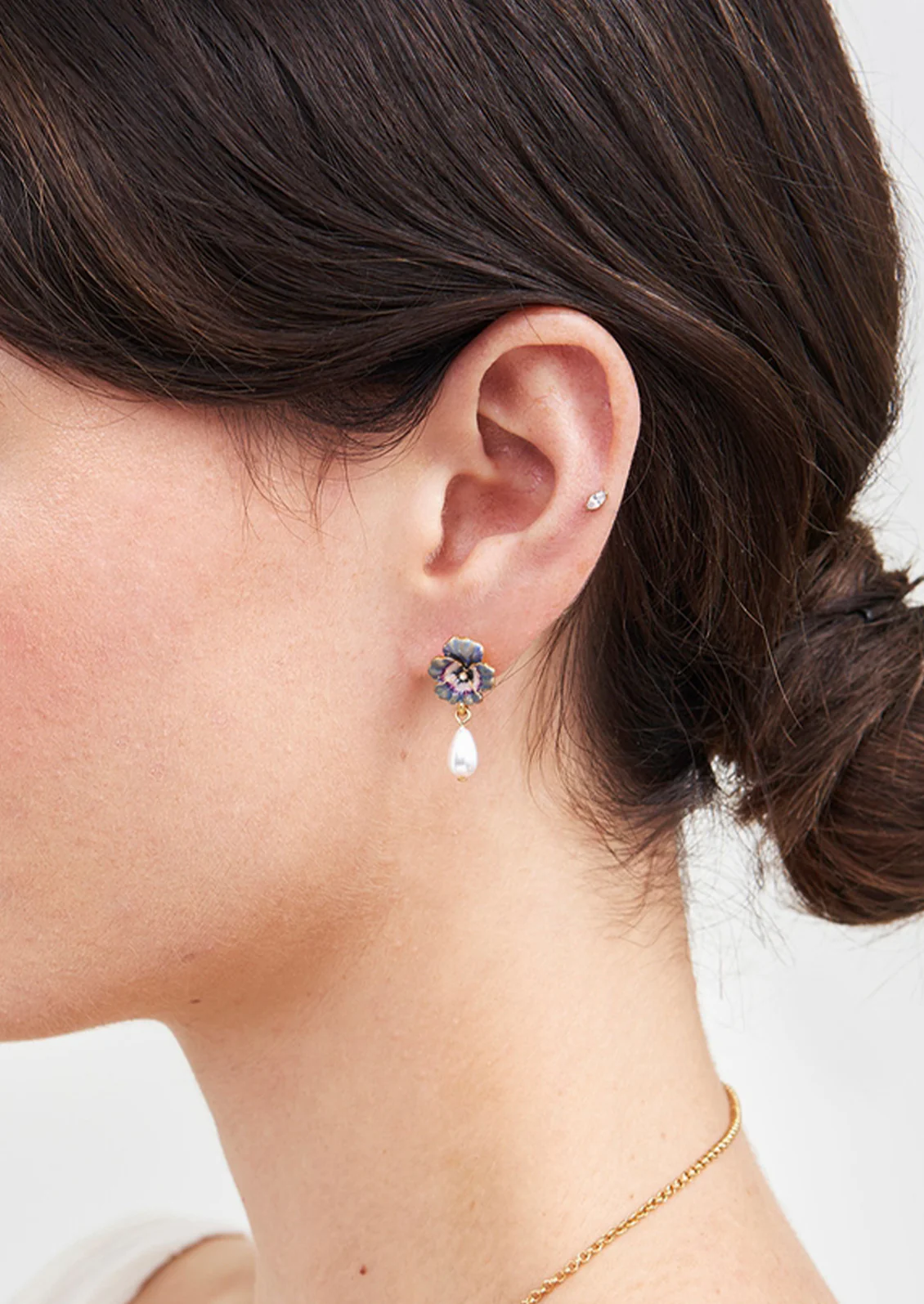 Pansy Pearl Earrings - Image 2