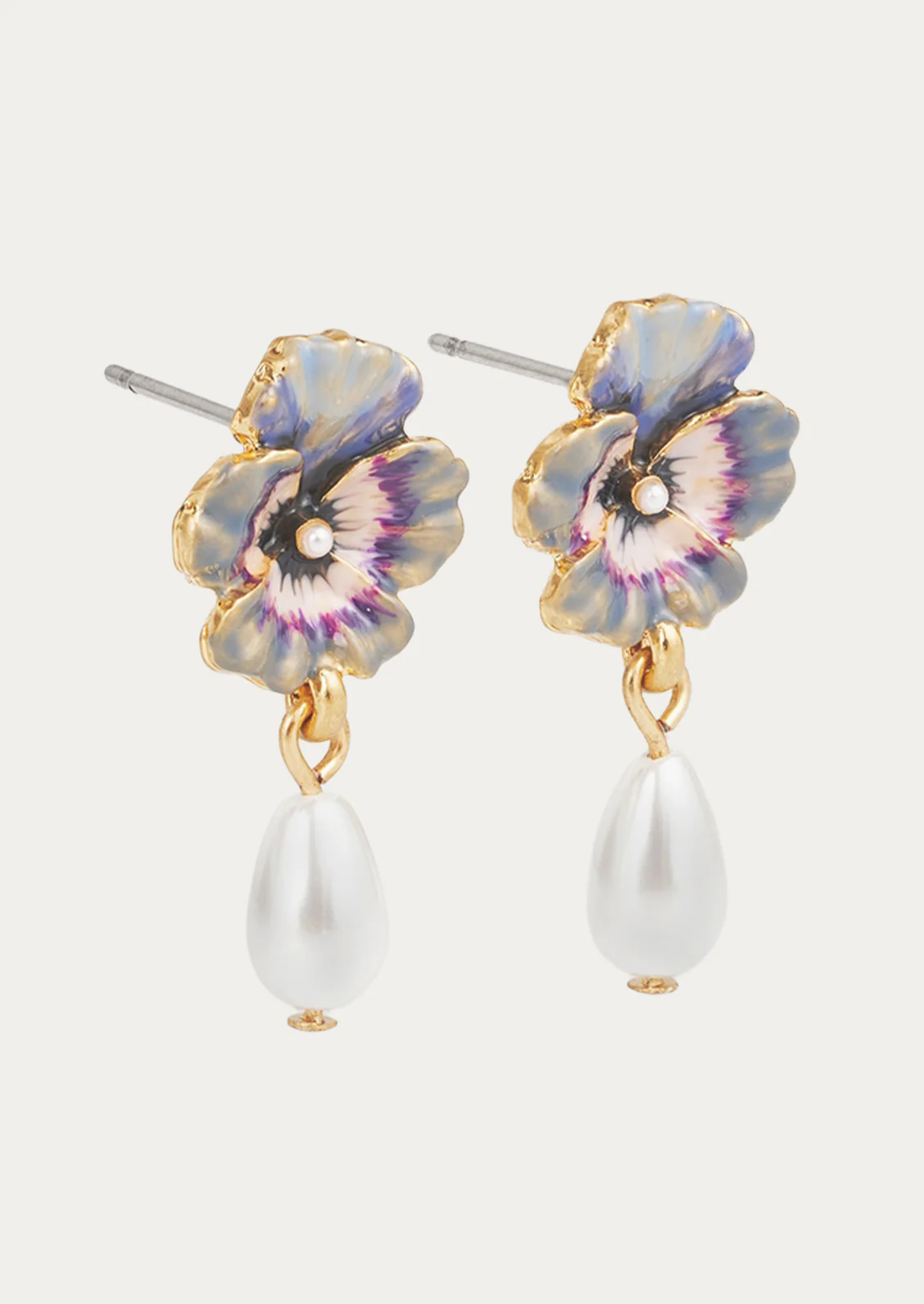 Pansy Pearl Earrings - Image 3