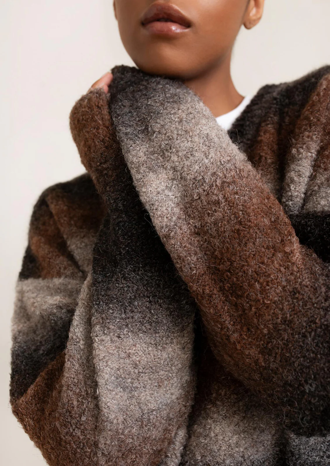 Rora V-Neck Sweater - Image 3
