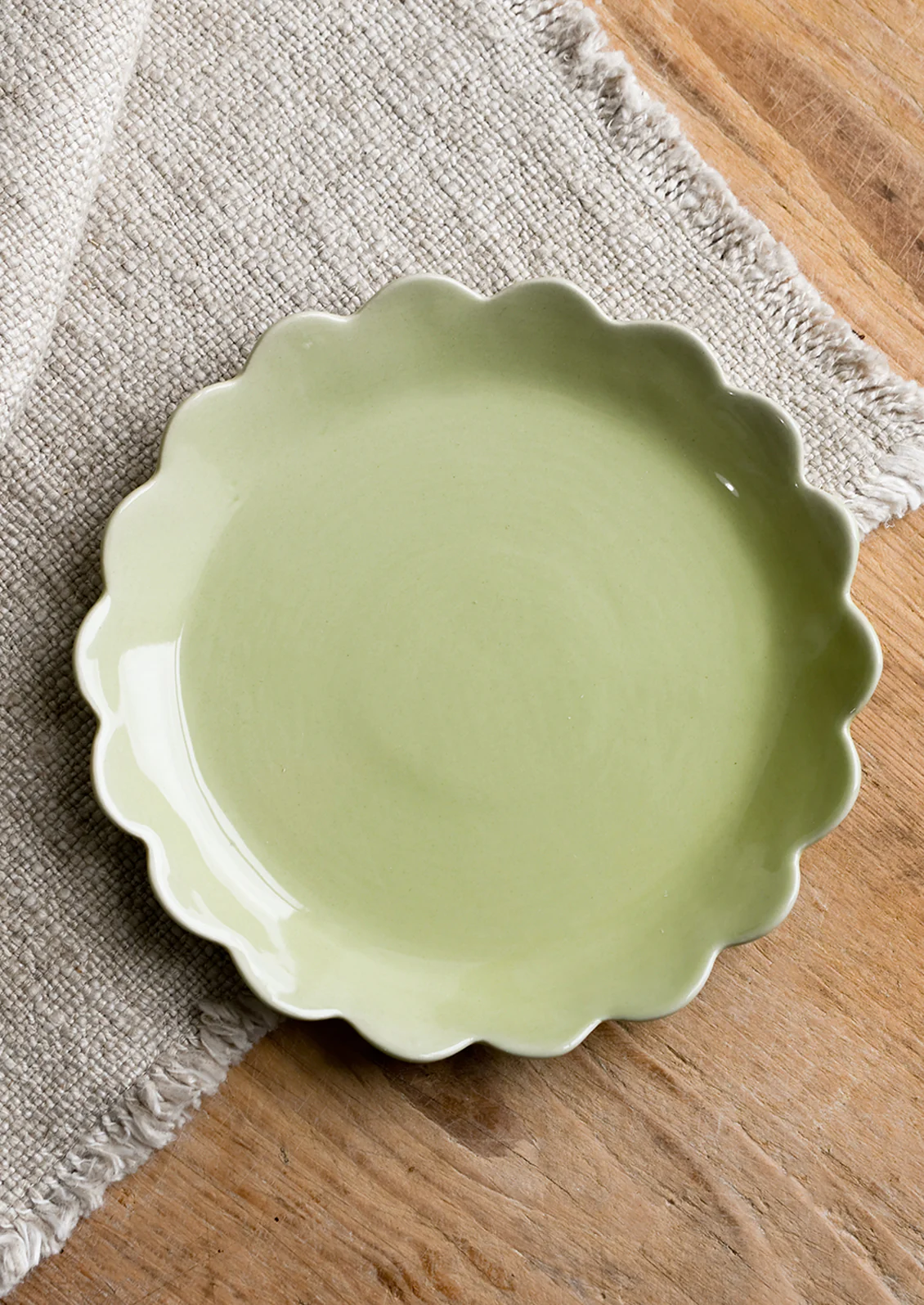 Scalloped Dessert Plate - Image 3