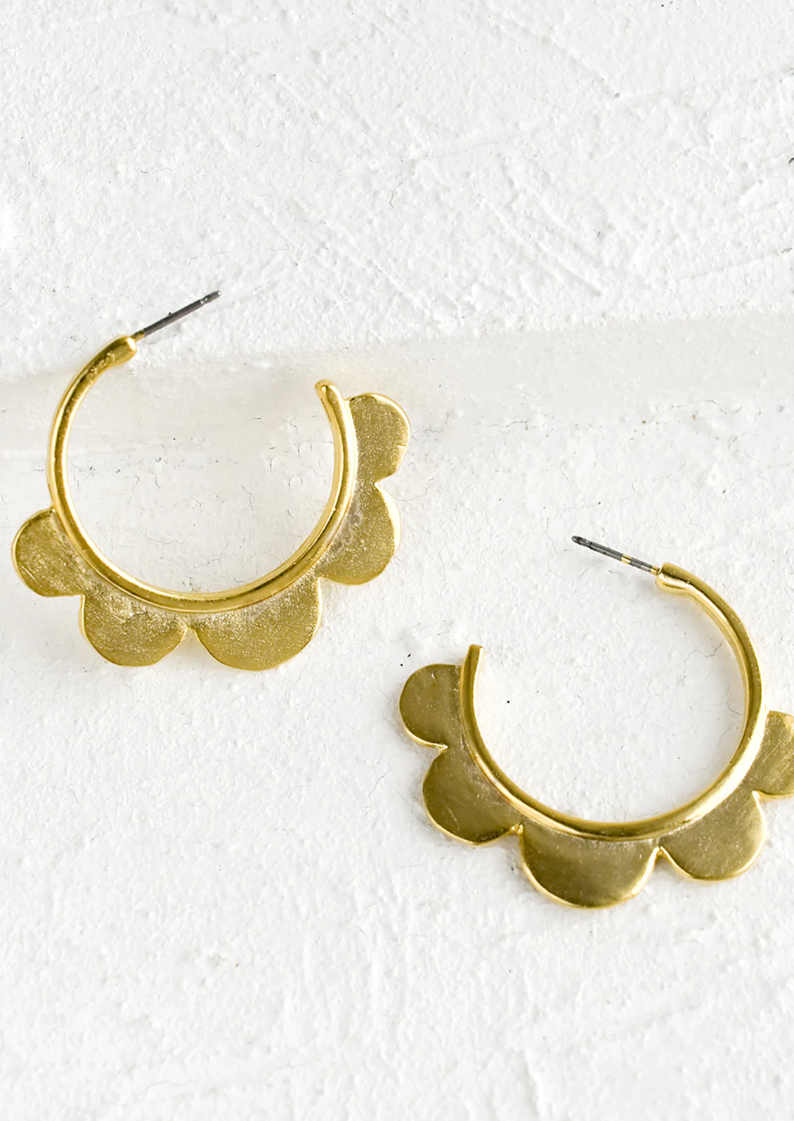 Scalloped Hoop Earrings