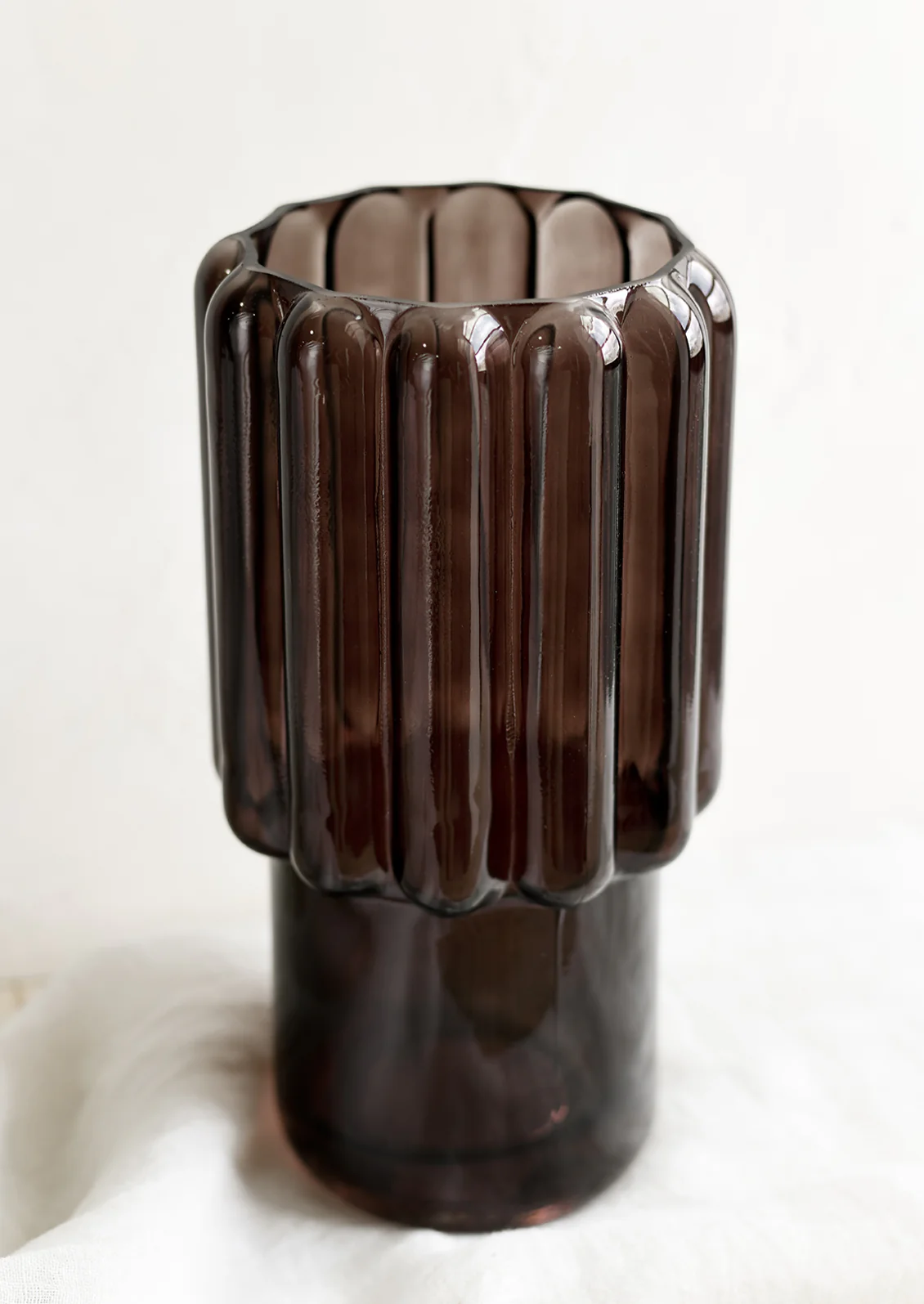 Shoku Glass Vase - Image 3