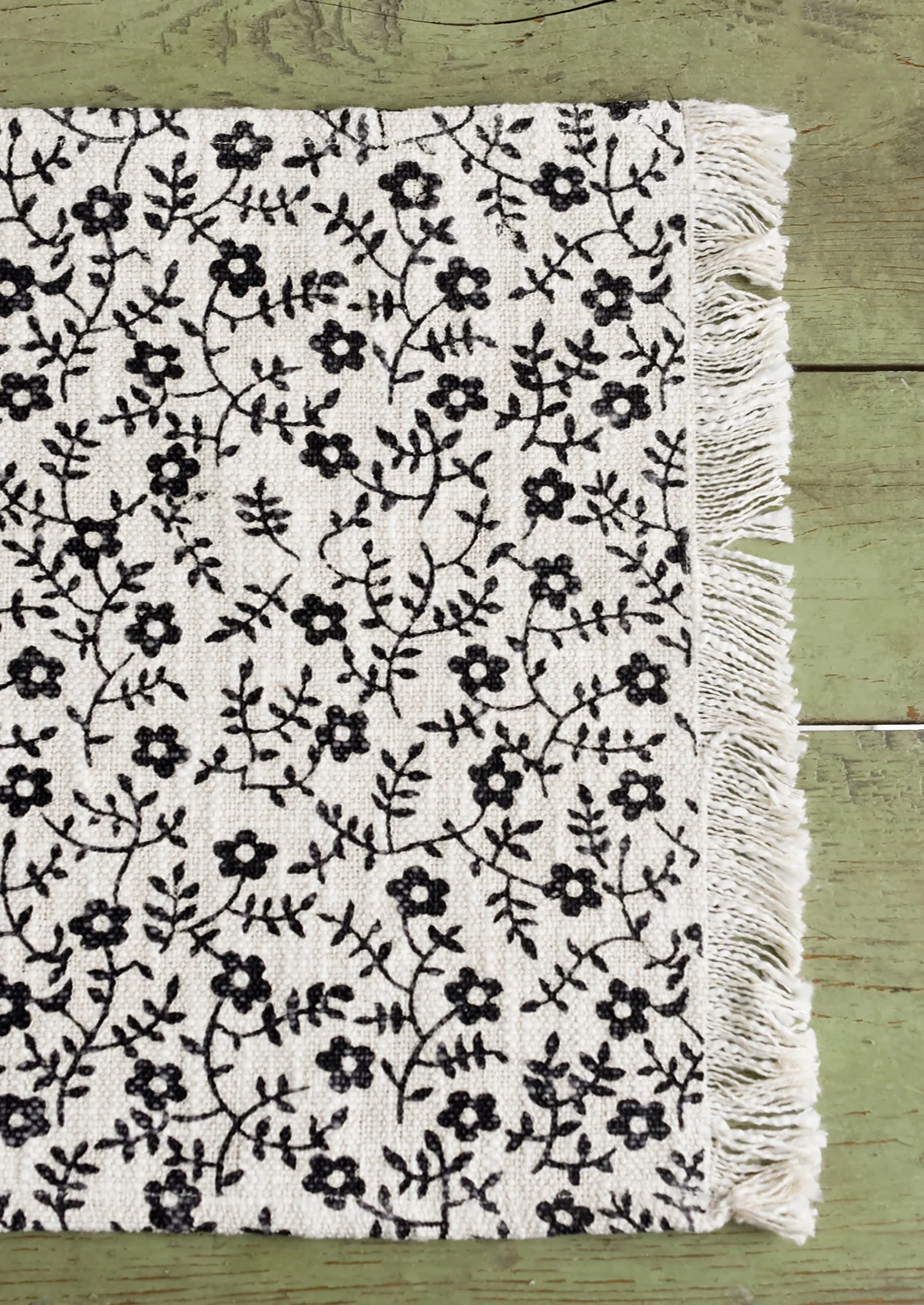 Silhouetted Floral Placemat - Image 3