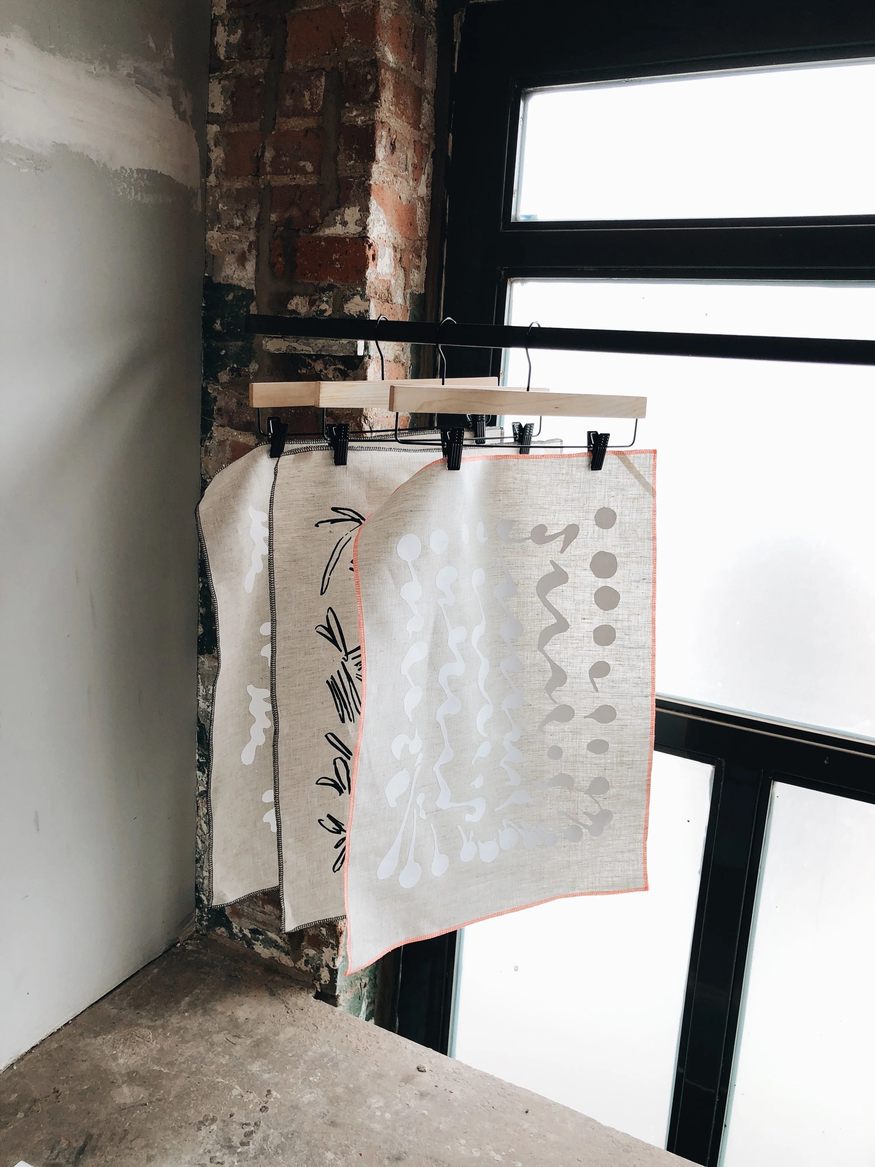 Splatter Squiggle Tea Towel - Image 4