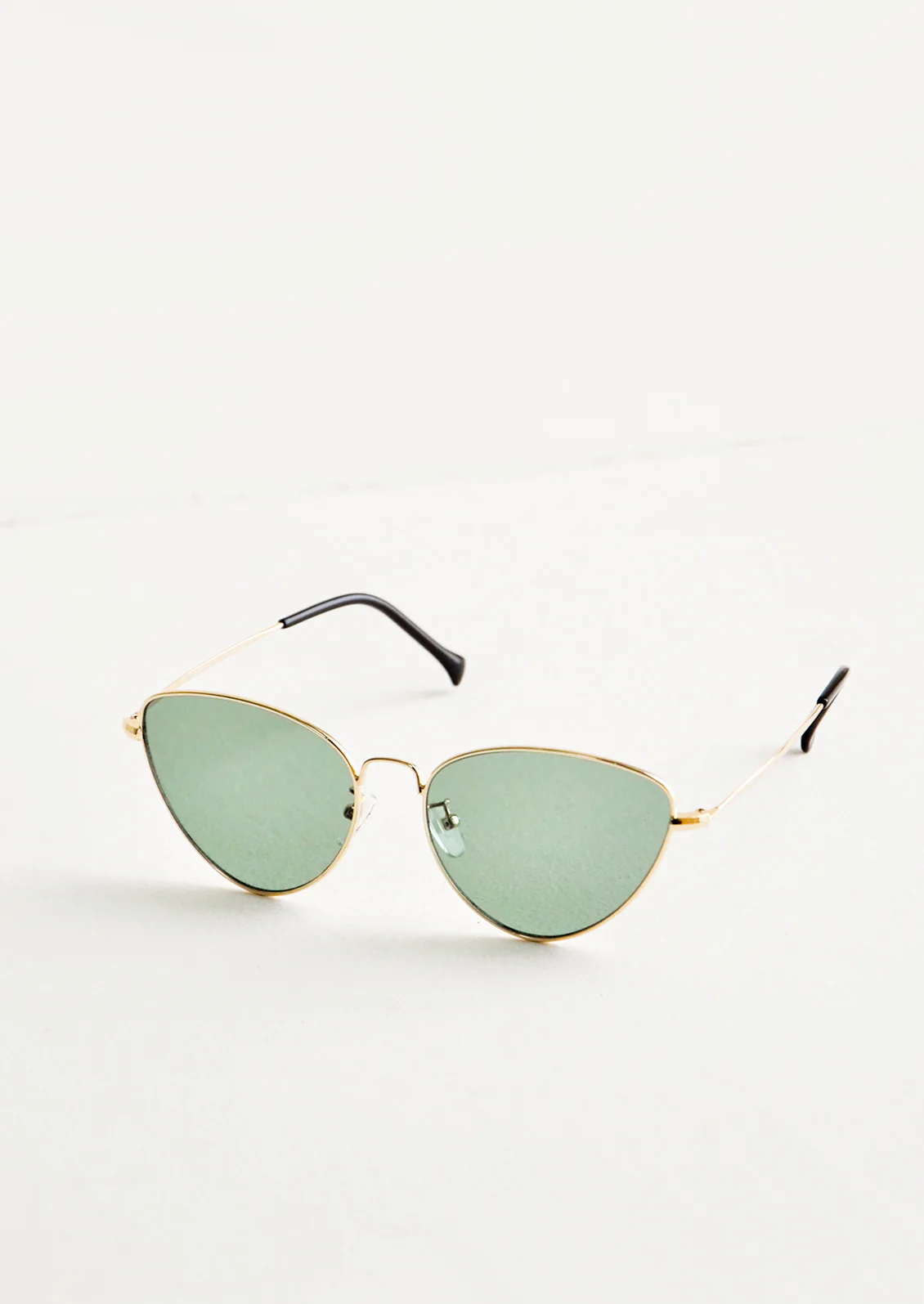 Sweet Surrender Sunglasses - Image 3