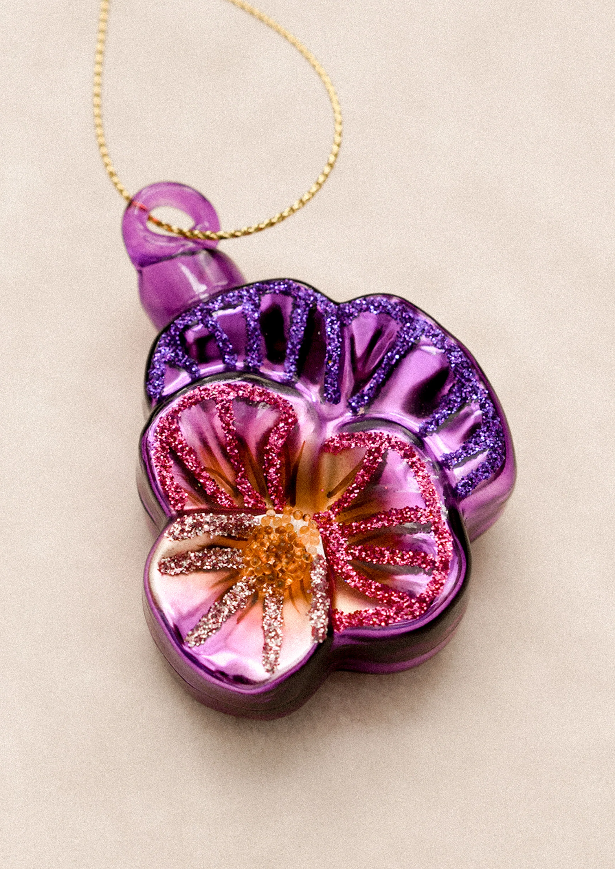 Wild Pansy Ornament