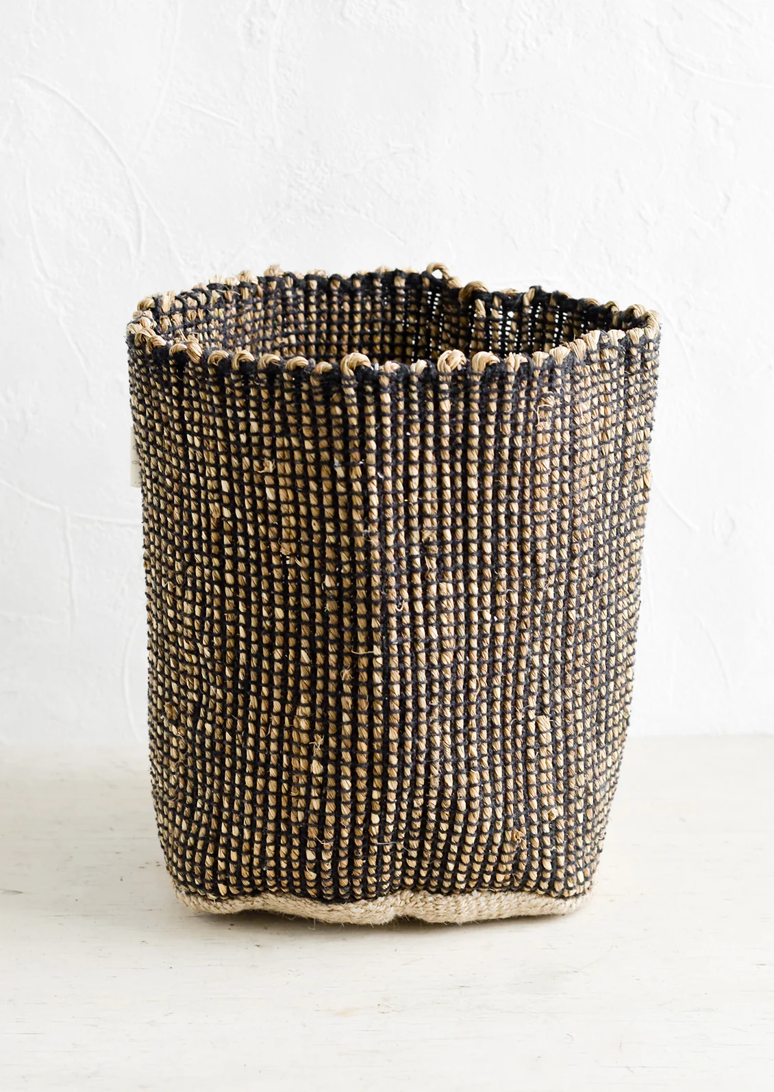 Woven Seagrass Bin - Image 2